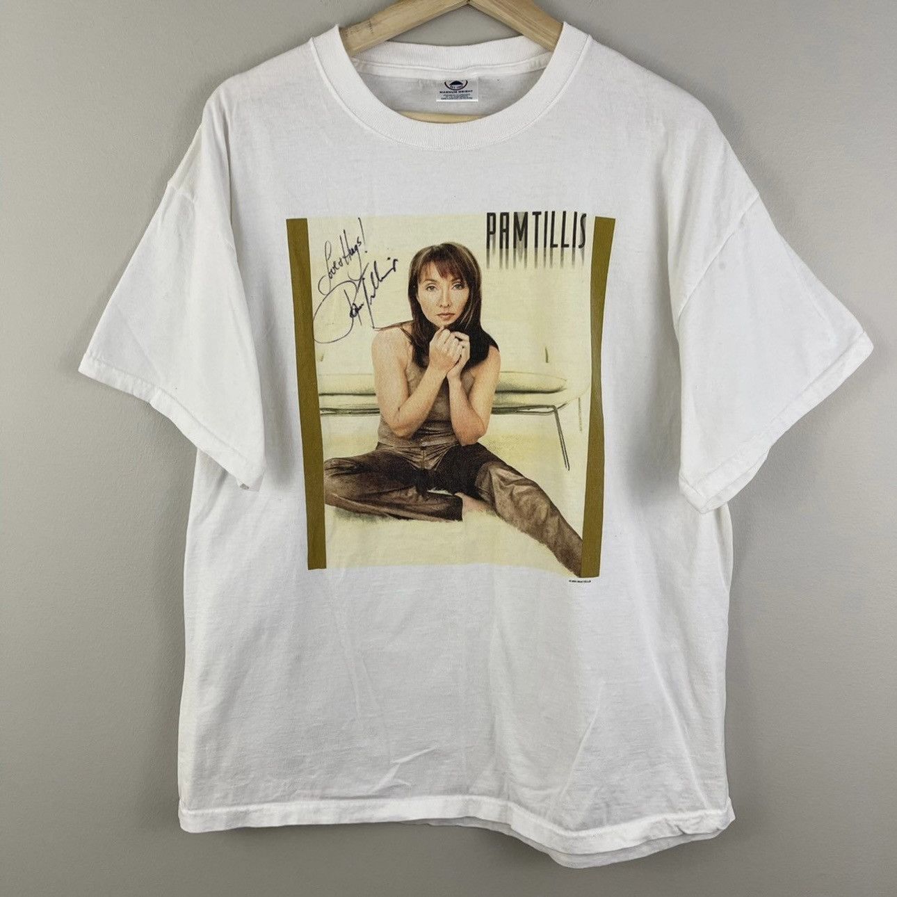 Other Vintage 2001 White Signed Pam Tillis Thunder & Roses Tee Size XL / US 12-14 / IT 48-50 - 1 Thumbnail