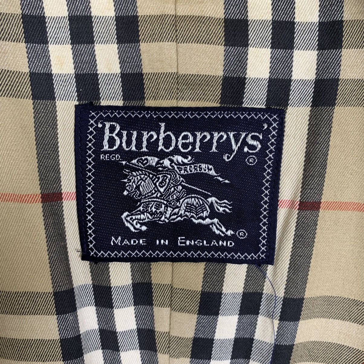 Burberry × Designer × Vintage Vintage Burberrys Trench Coat Woman Size Medium Size L / US 10 / IT 46 - 11 Thumbnail