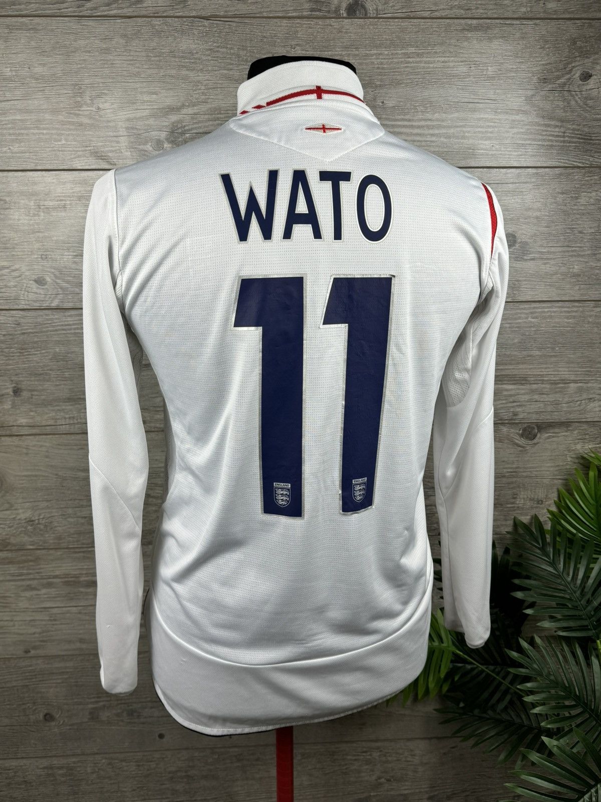 Umbro × Vintage Umbro England WATO 11 🏴󠁧󠁢󠁥󠁮󠁧󠁿 Soccer jersey 2005 2007 Size M Size US M / EU 48-50 / 2 - 2 Thumbnail