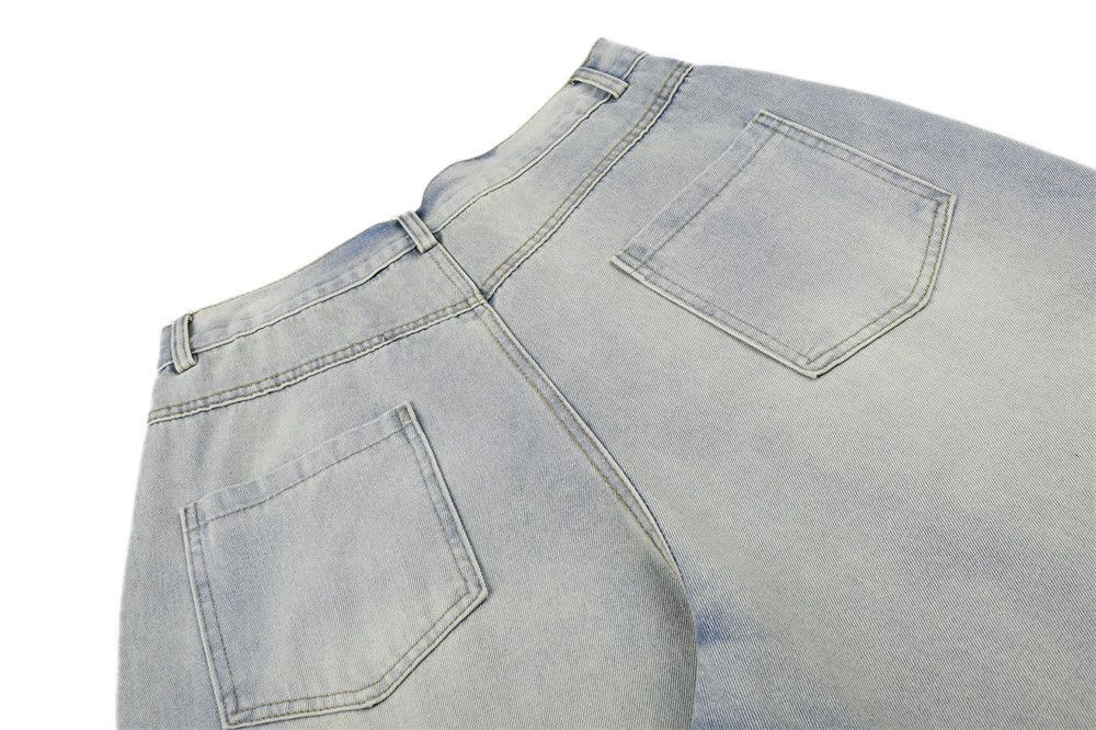 Vintage American Distressed Denim Shorts with Letter Embroidery Size US 32 / EU 48 - 5 Thumbnail