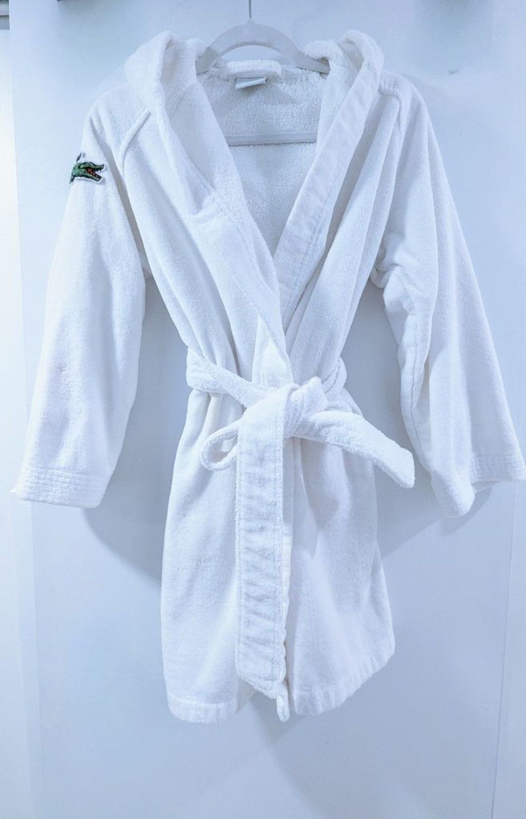 Lacoste Lacoste White Hooded Short Robe with Iconic Alligator Size ONE SIZE - 2 Thumbnail