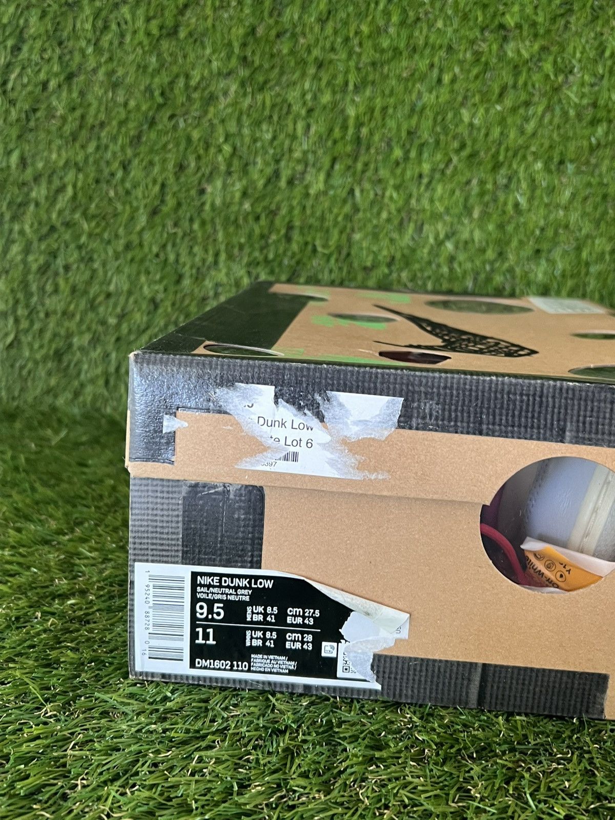 Nike × Off-White Nike Dunk Low Off-White Lot 6 Size US 9.5 / EU 42-43 - 14 Thumbnail