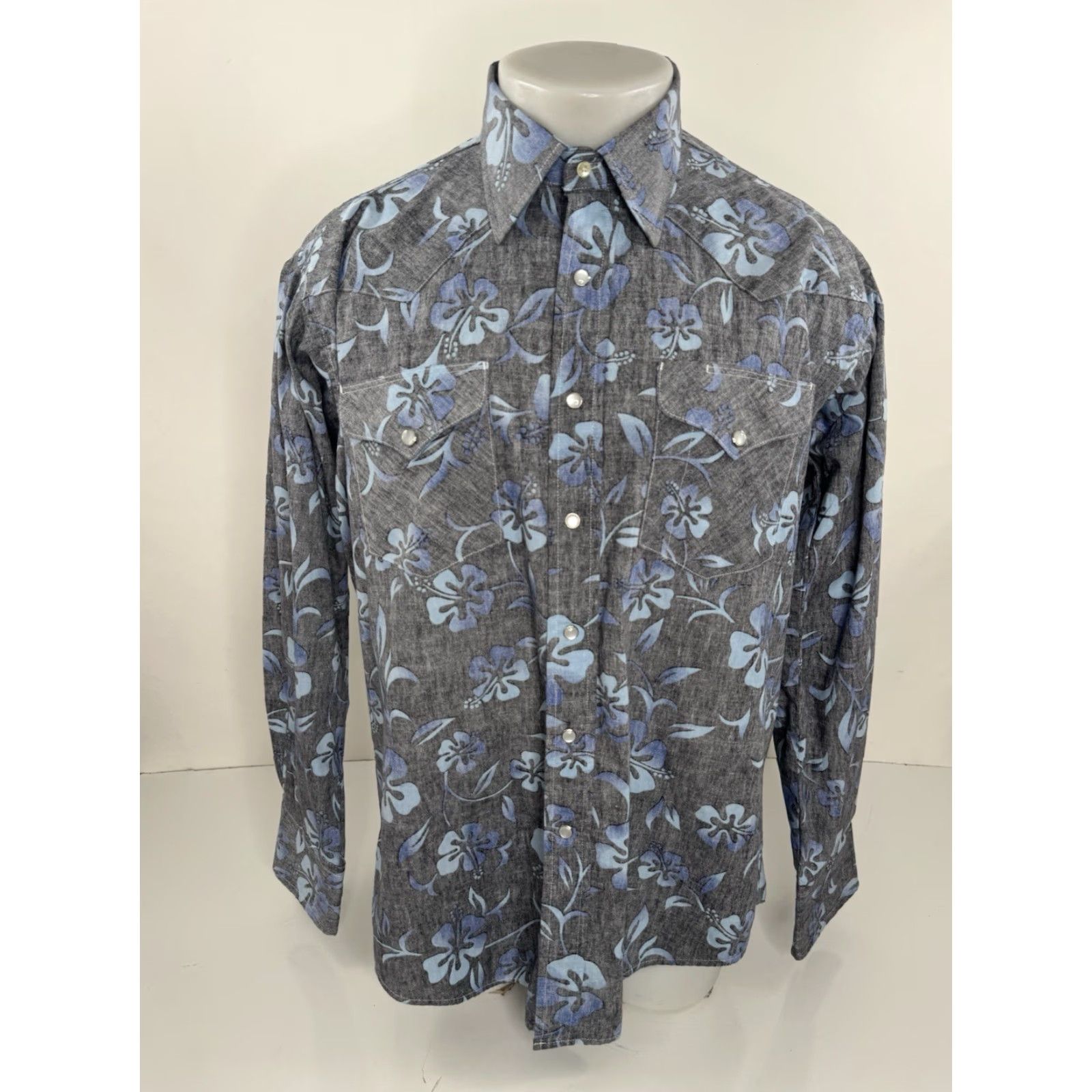 Carhartt COWBOY GANG Paniolo Pride Floral Pearl Snap MADE IN USA Western L Shirt EXC - Carhartt, Button-Up, Floral, Long Sleeve, Blue / Gray, Men, L Size US L / EU 52-54 / 3 - 2 Thumbnail