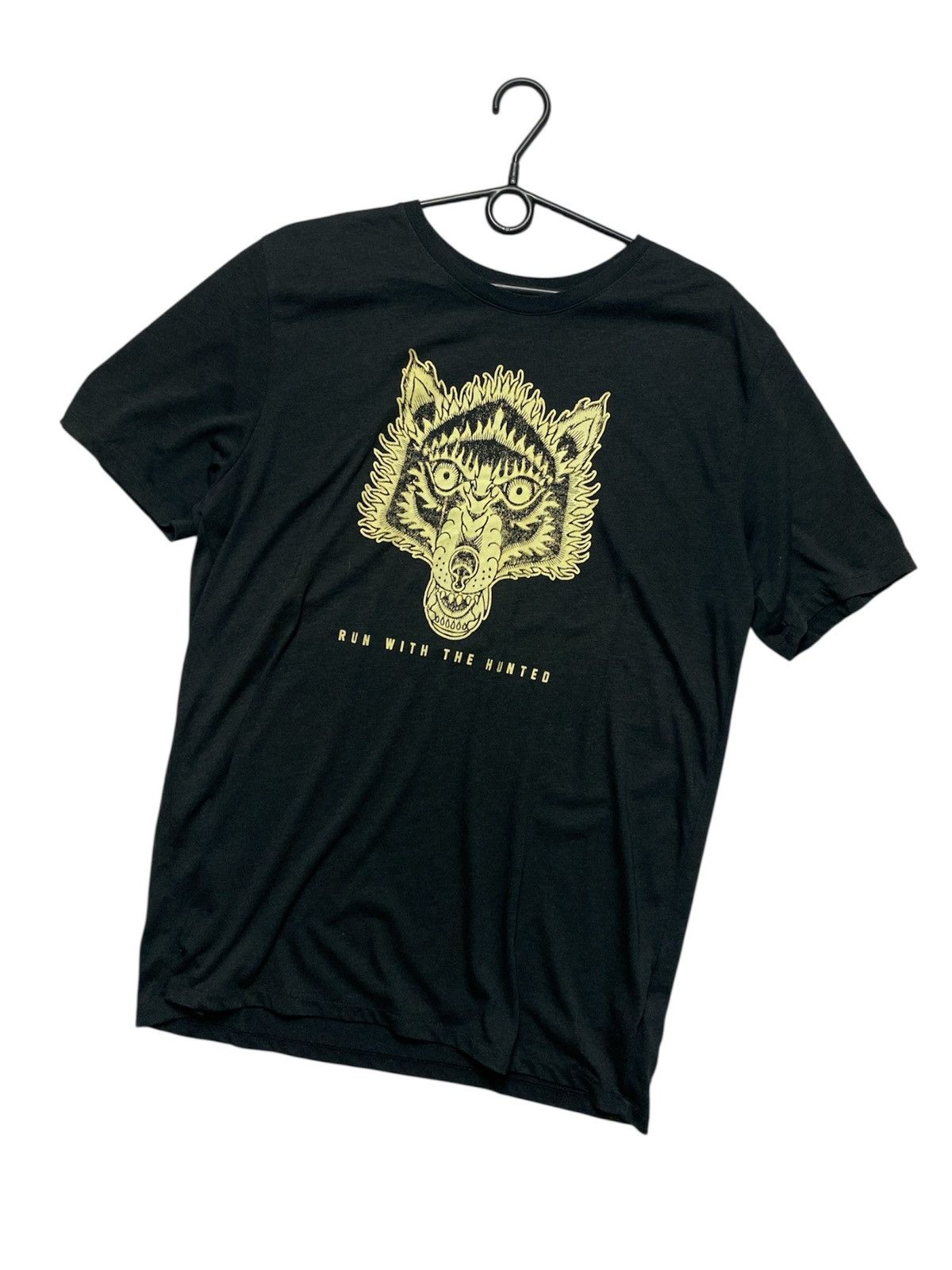 Nike Vintage Nike Tee central big logo wolf 🐺 Size US L / EU 52-54 / 3 - 1 Thumbnail