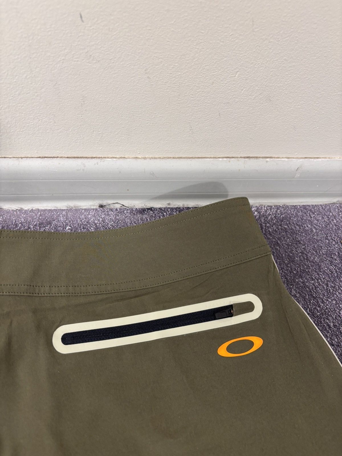 Oakley Oakley Solid Boardshort 18" NWT Men’s Swim Shorts Dark Brush Size US 38 / EU 54 - 19 Thumbnail