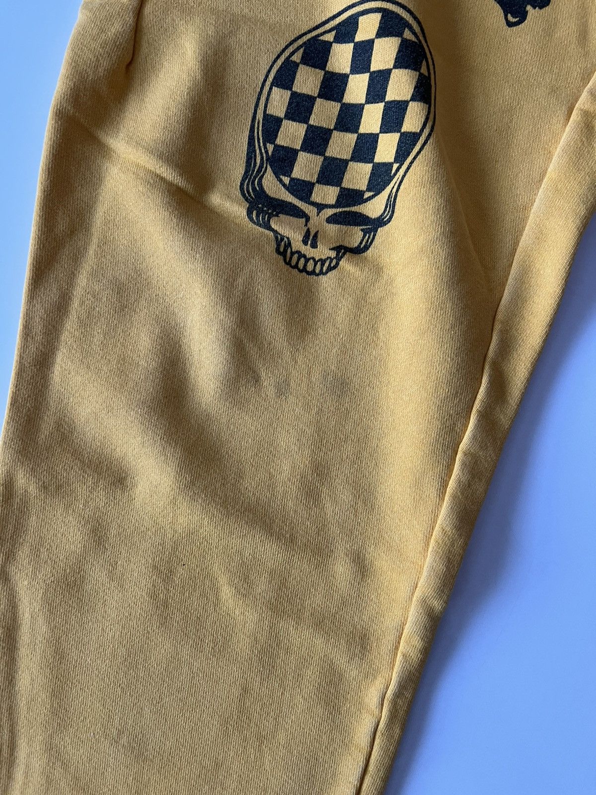 Grateful Dead × Pleasures Pleasures Grateful Dead Yellow Sweatpants Size Medium Size US 32 / EU 48 - 5 Thumbnail
