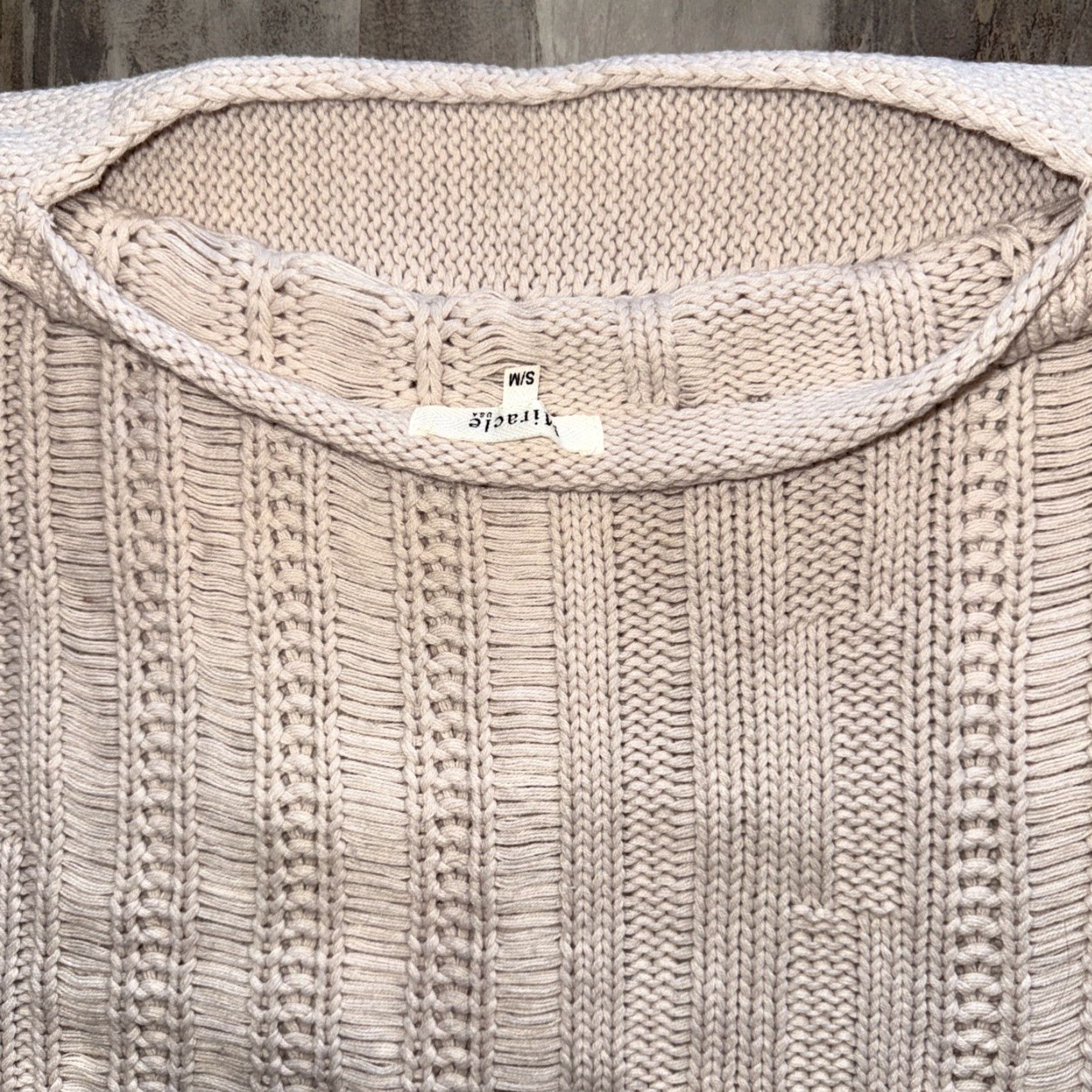Vintage Miracle Sweater Pullover Women’s S/M Beige Knit Long Velour Sleeve Casual Cozy Boxy Fit Crew Neck Boat Neck Ladies Mens? Size S / US 4 / IT 40 - 3 Thumbnail