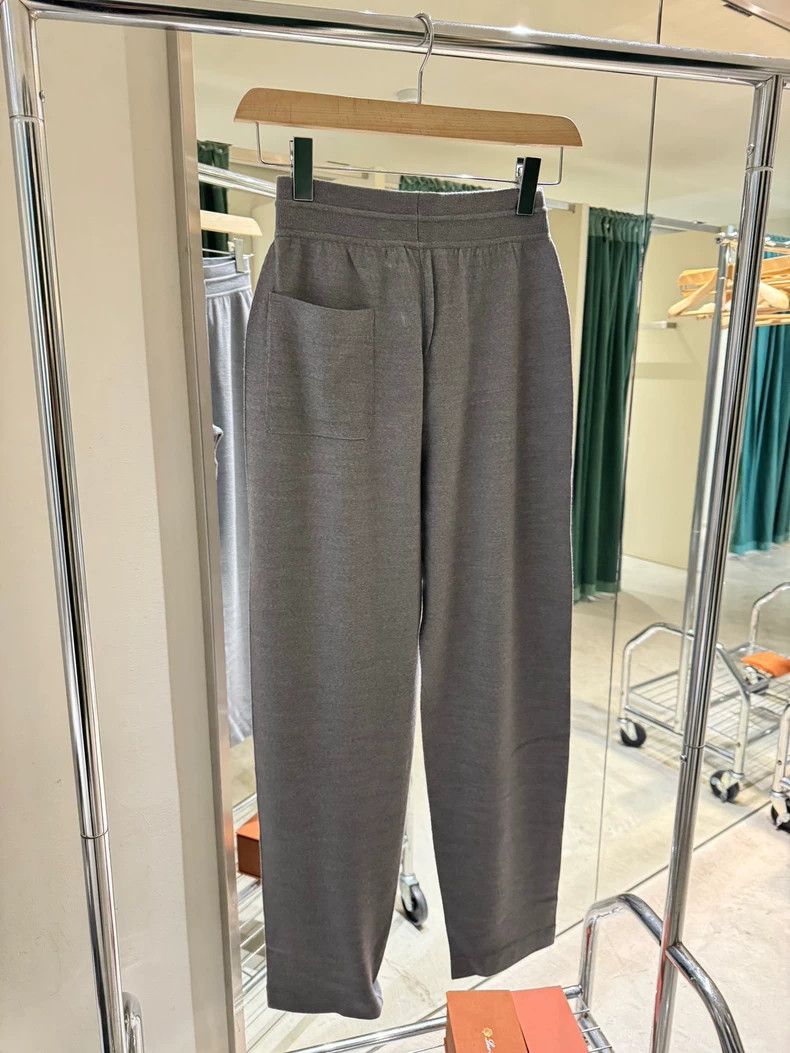 Loro Piana LORO PIANA Light gray slim waist casual pants Size 27" / US 4 / IT 40 - 4 Thumbnail
