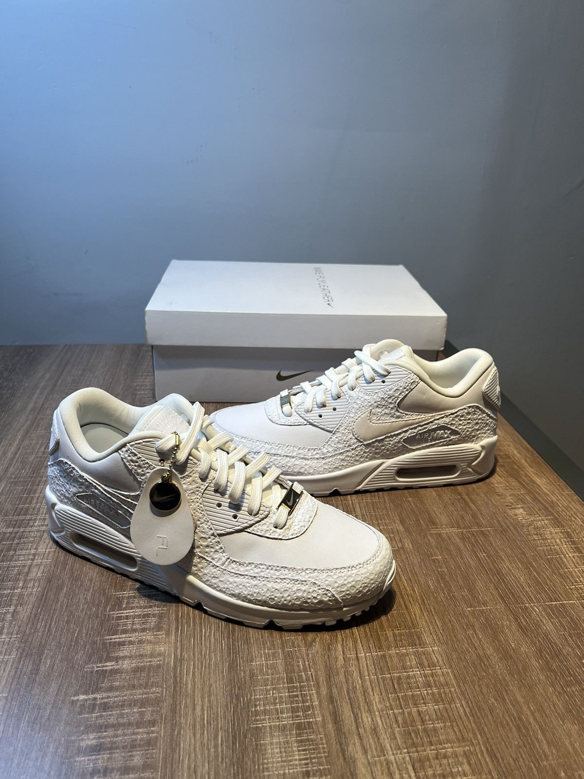 Nike Nike Air Max 90 Flyleather Collection 29/50 Oregon Size 9/10 Size US 10 / EU 43 - 2 Thumbnail