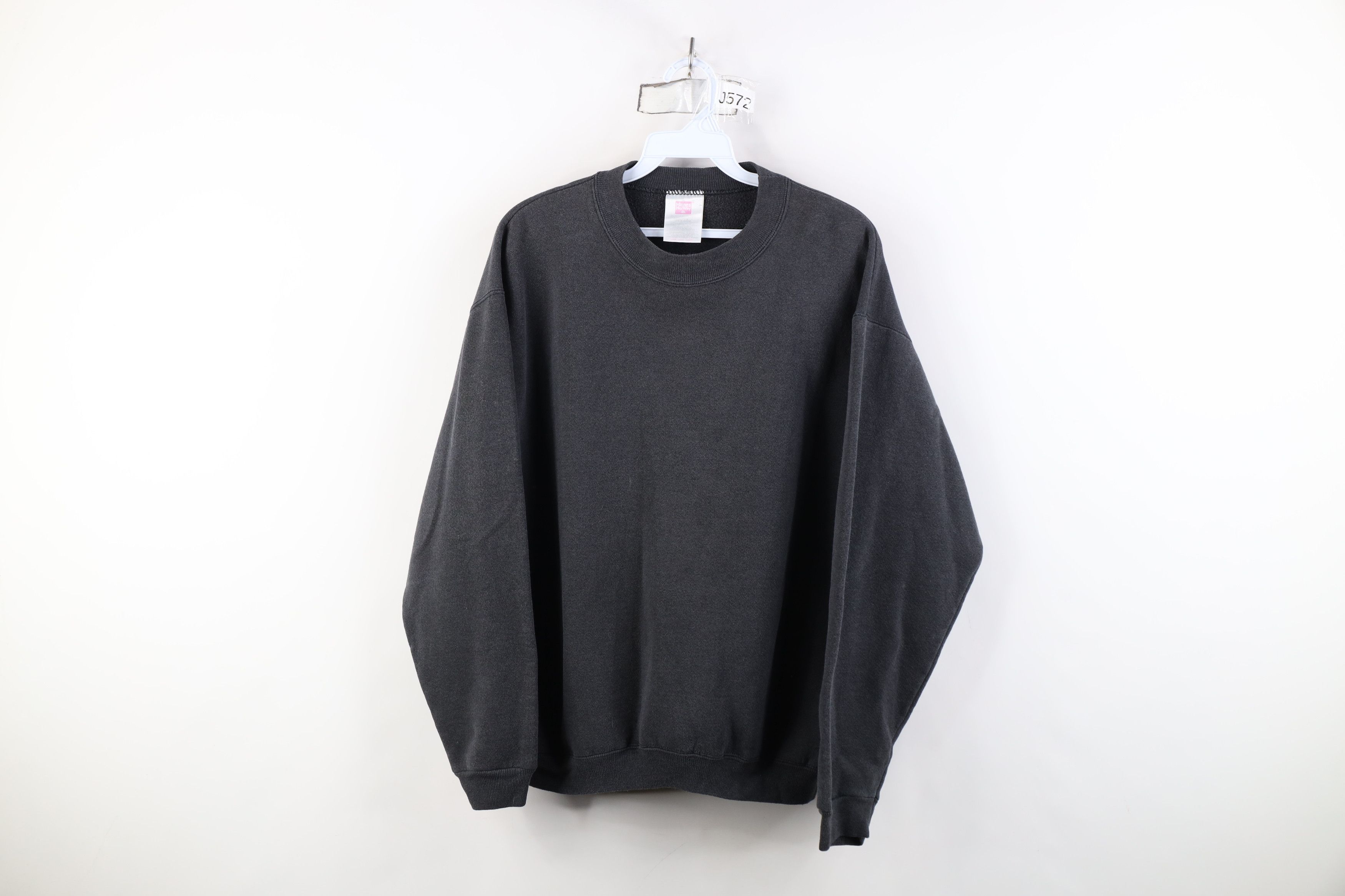 Vintage Vintage 90s Streetwear Faded Blank Crewneck Sweatshirt Black Size L / US 10 / IT 46 - 1 Thumbnail