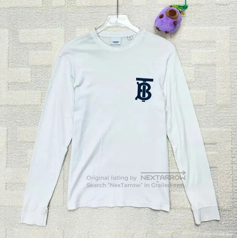 Burberry Burberry Women's White Long Sleeve T-Shirt. Size XXS / US 00 / IT 34 - 1 Thumbnail