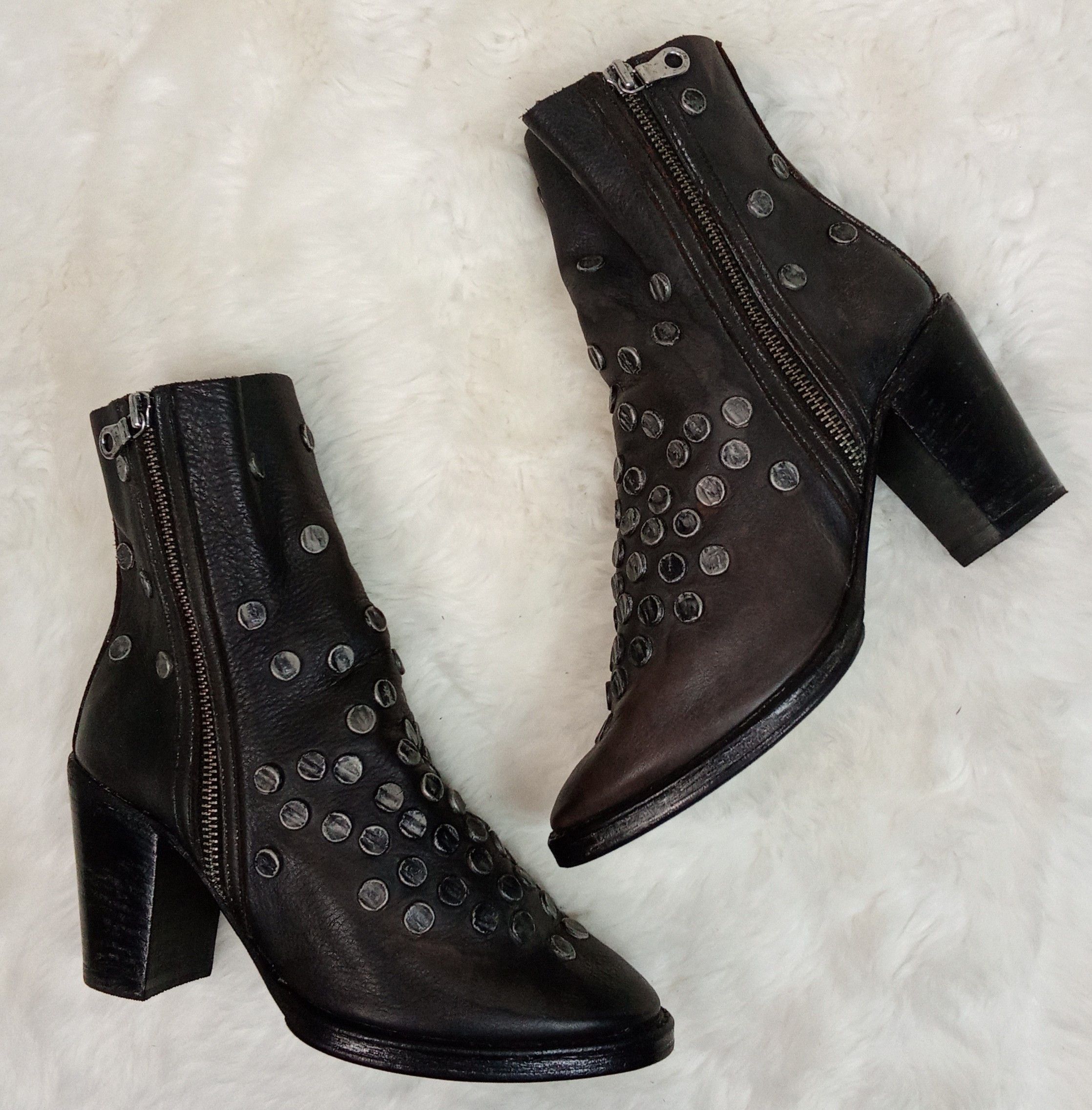 Maison MIHARA YASUHIRO Mihara Yasuhiro F/W'09 "Left and Right" Studded Side Zip Size US 6 / IT 36 - 3 Thumbnail