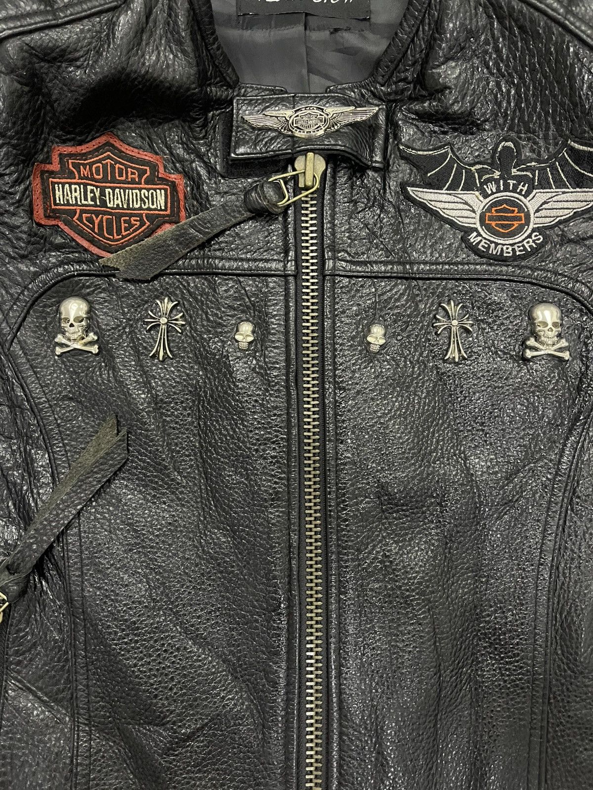 Harley Davidson HD HOG with cross and skull studded bikers leather vest Size US M / EU 48-50 / 2 - 8 Thumbnail