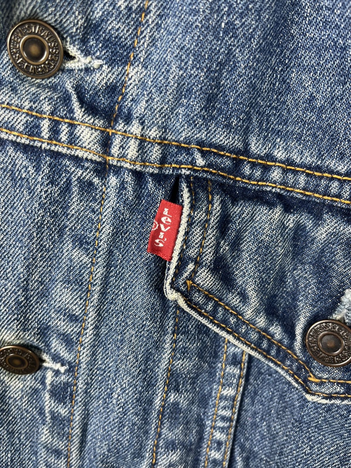 Levi's Vintage Clothing Levis denim jacket vintage 90s Size US XL / EU 56 / 4 - 6 Thumbnail