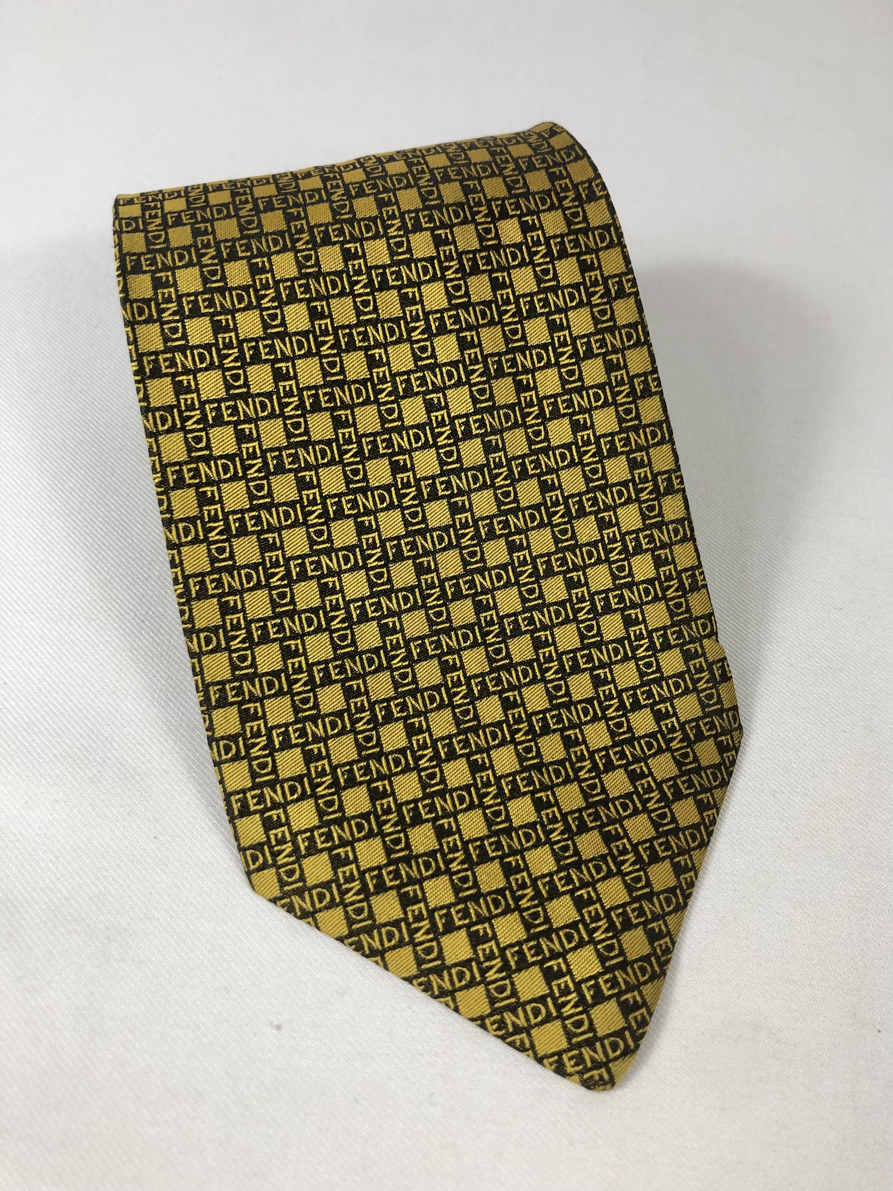 Fendi Rare Fendi Cravatte Gold Monogram Silk Tie Made in Italy Size ONE SIZE - 1 Thumbnail