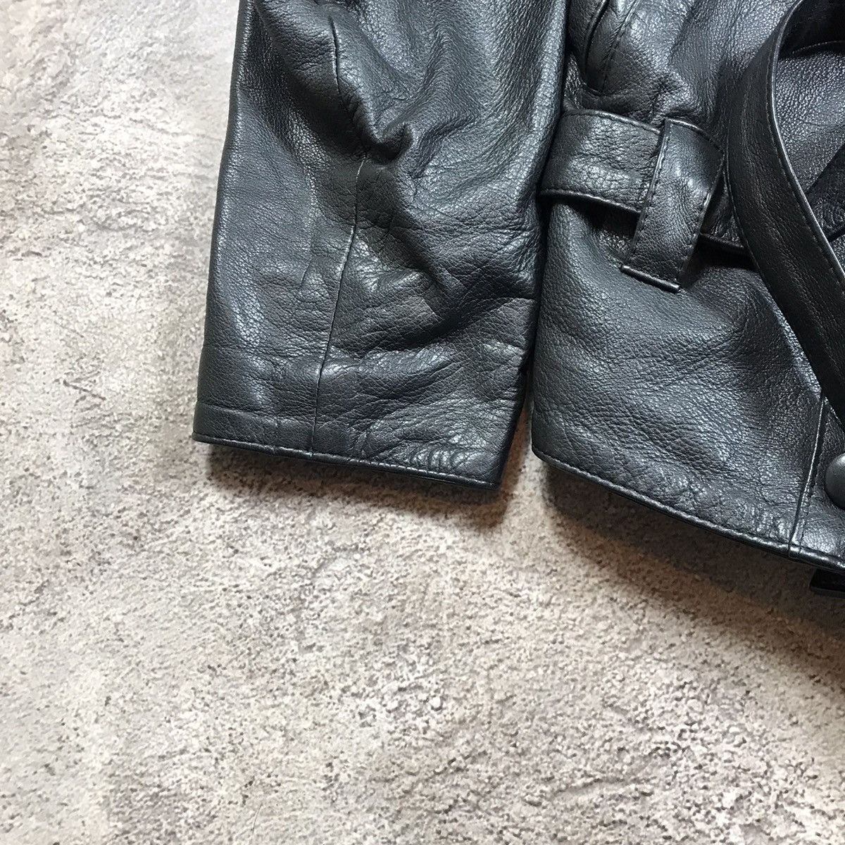 Vintage Vintage 90s Faded Black Leather Jacket Streetwear Relaxed M Size M / US 6-8 / IT 42-44 - 4 Thumbnail