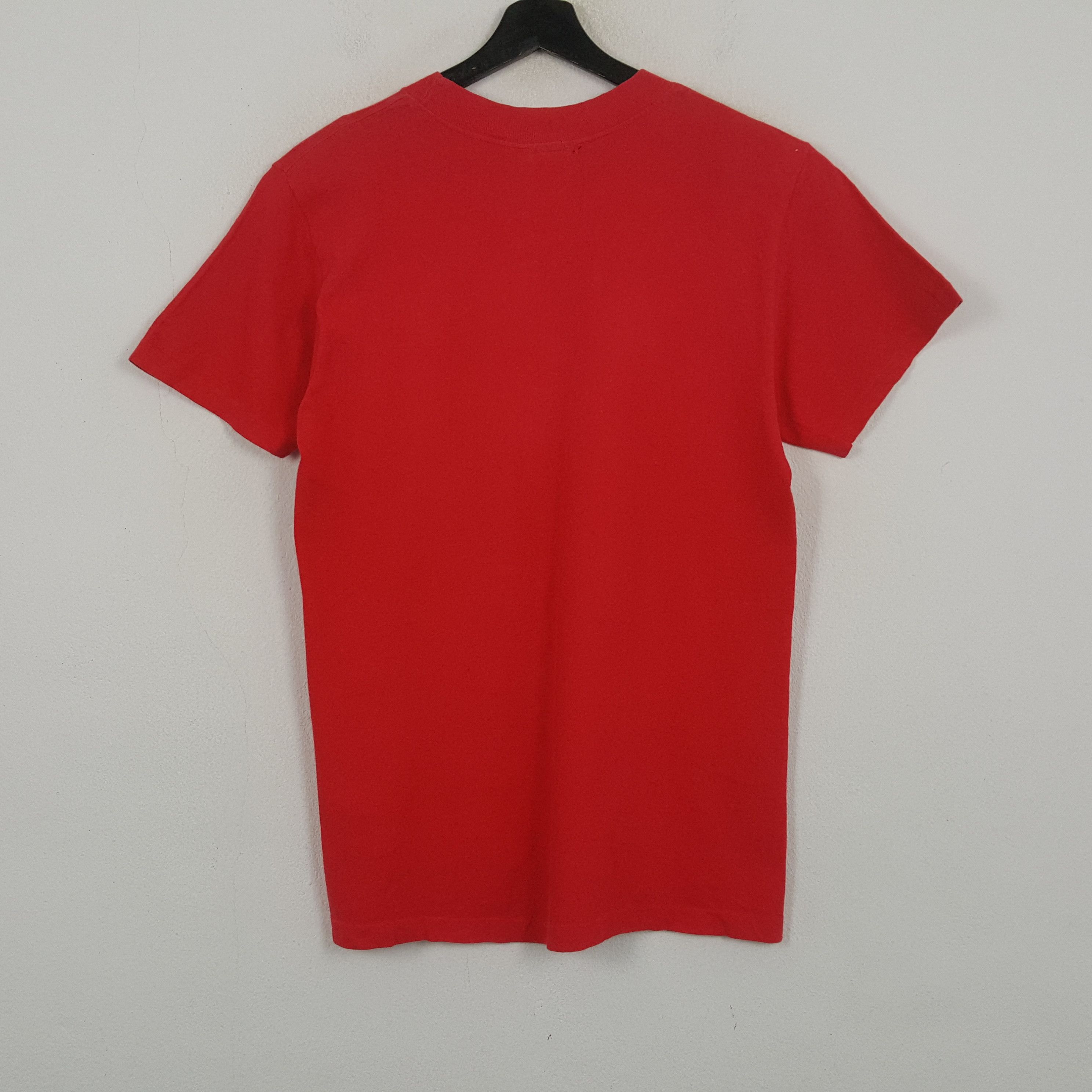 Guess Guess Products Fashion Brand Tshirt RR15 Size US M / EU 48-50 / 2 - 3 Thumbnail