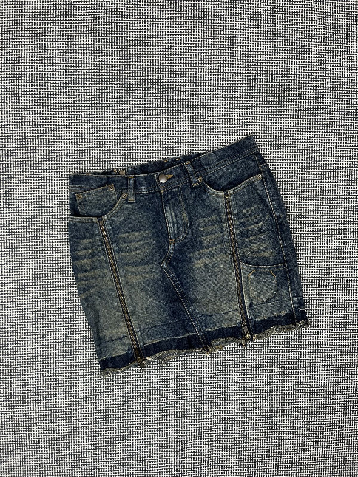 Japanese Brand × Vintage y2k avant garde mud wash multi zip mini skirt denim Size 28" / US 6 / IT 42 - 2 Thumbnail
