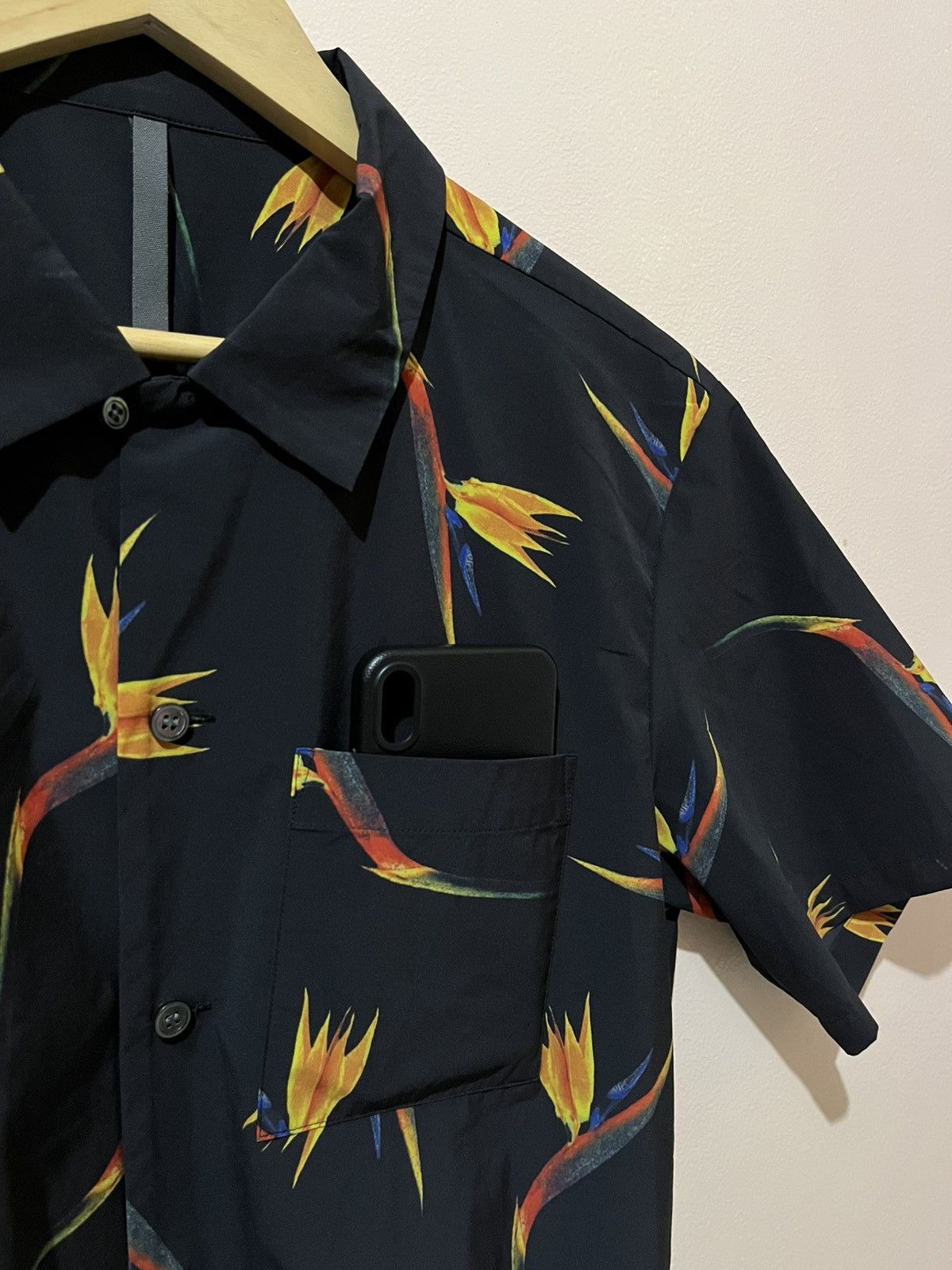 Kazuyuki Kumagai Attachment Kazuyuki Kumagai Attachment - S/S’19 - Open Collar Shirt Size US L / EU 52-54 / 3 - 6 Thumbnail