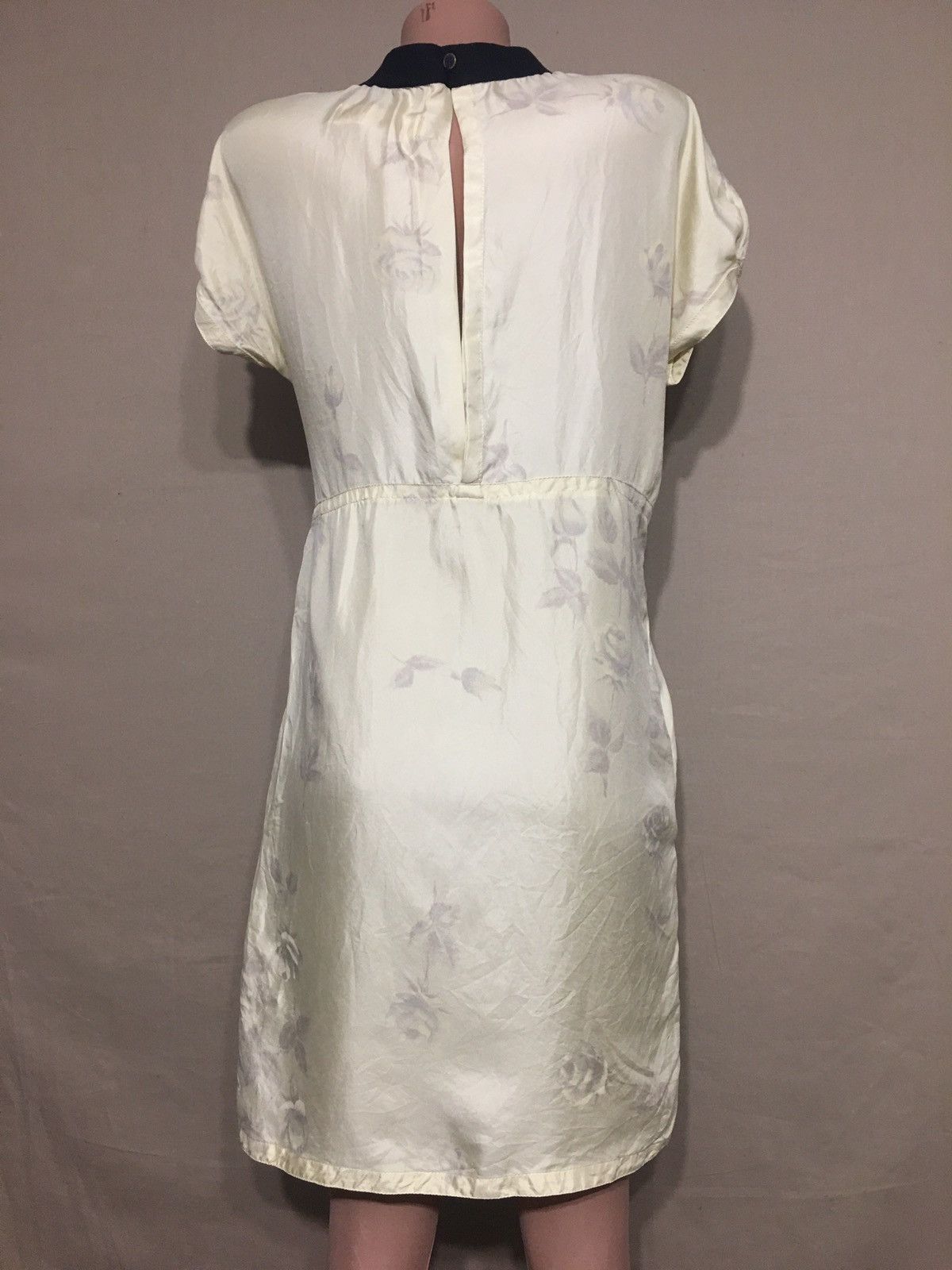 Marni MARNI Commessa Silk Floral Roses Design Mini Dress Size EU40 Size S / US 4 / IT 40 - 4 Thumbnail