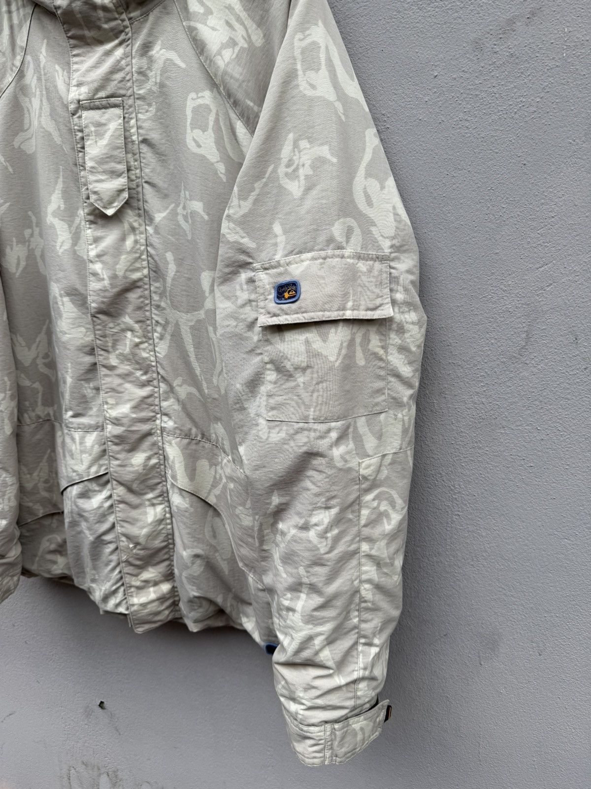 Quiksilver × Vintage Vintage 90s QUIKSILVER Fullprint Logo Gorpcore Jacket Size US L / EU 52-54 / 3 - 2 Thumbnail