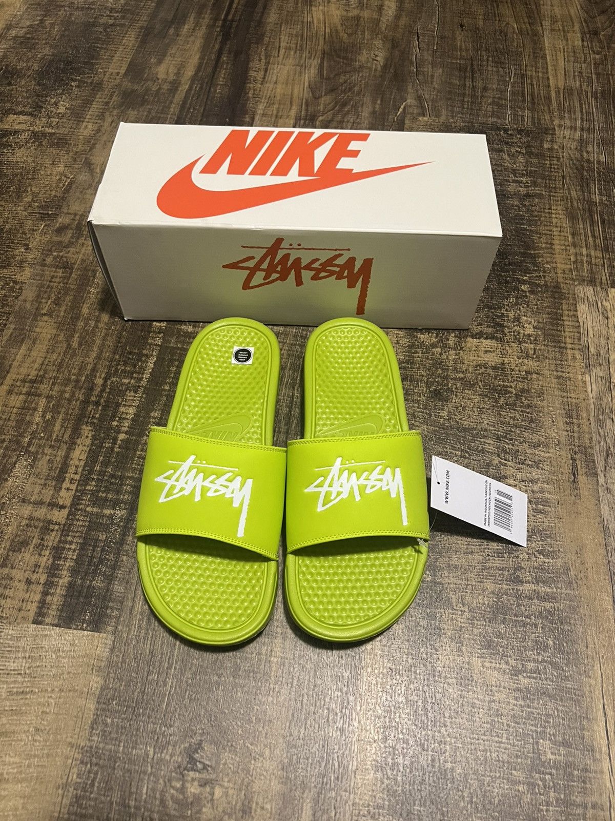 Nike × Stussy Nike Stussy Benassi Cactus Slip-Ons Size US 9 / EU 42 - 1 Thumbnail