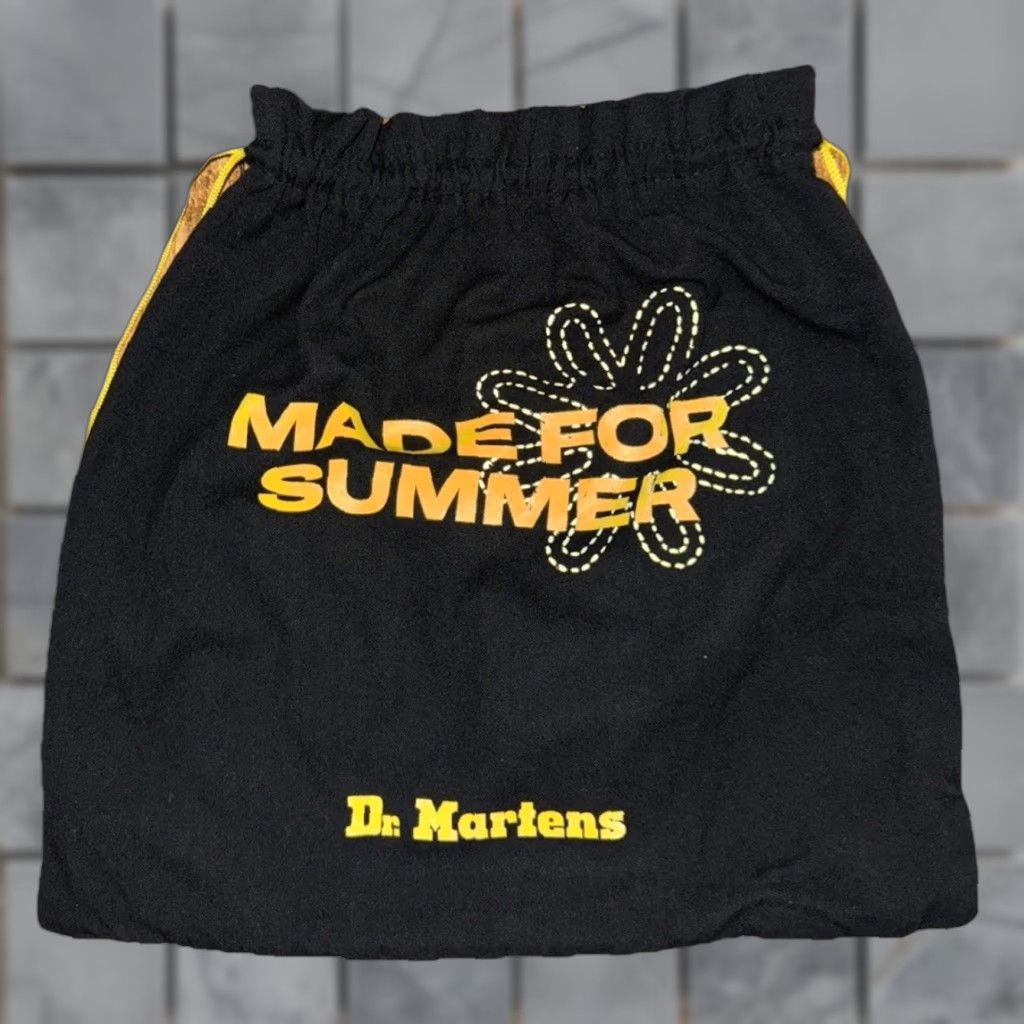 Dr. Martens Dr.Martens Made For Summer Dust Bag Size ONE SIZE - 1 Thumbnail