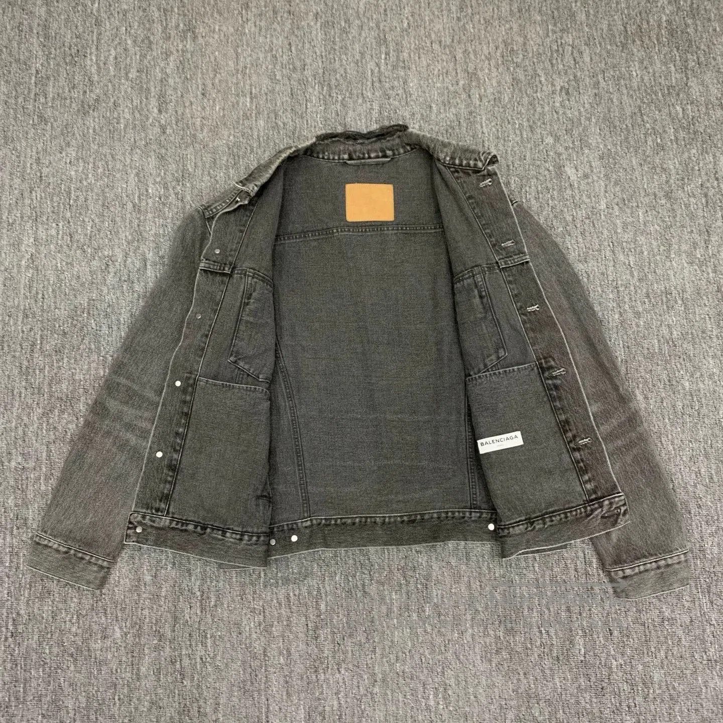 Balenciaga Balenciaga Back Logo Washed Denim Jacket. Size US M / EU 48-50 / 2 - 8 Thumbnail