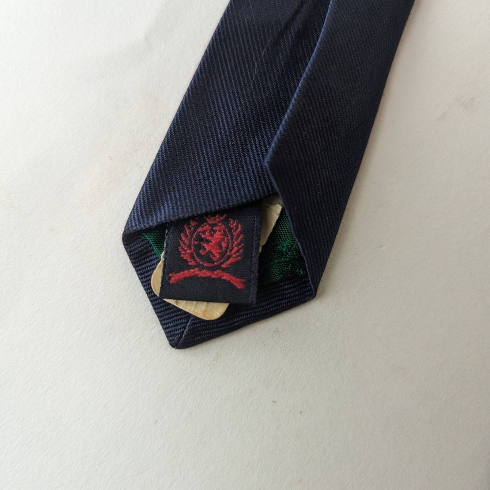 Tommy Hilfiger Vintage Tommy Hilfiger Silk Tie Size ONE SIZE - 5 Thumbnail