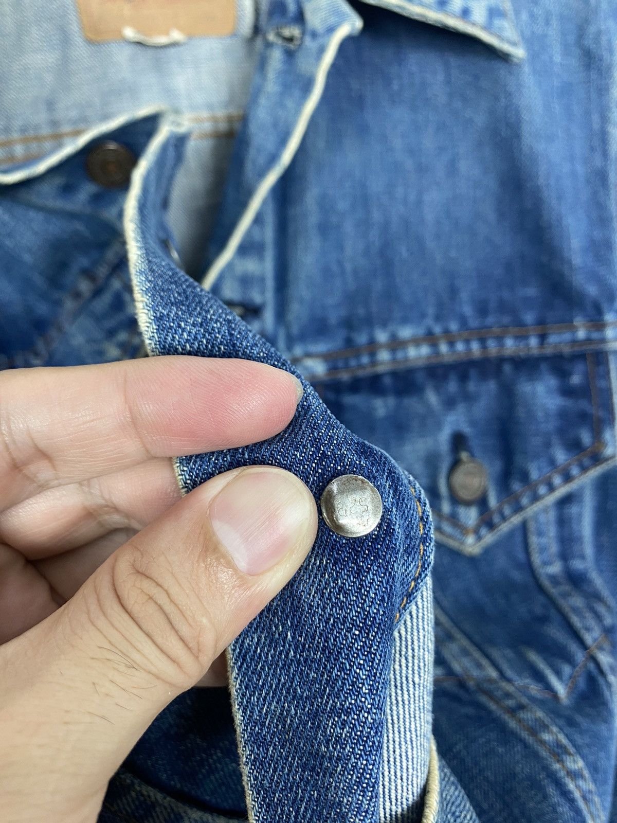 Levi's Vtg DISTRESSED Levi’s Denim Trucker Type 3 Usa Button 529 Size US S / EU 44-46 / 1 - 8 Thumbnail