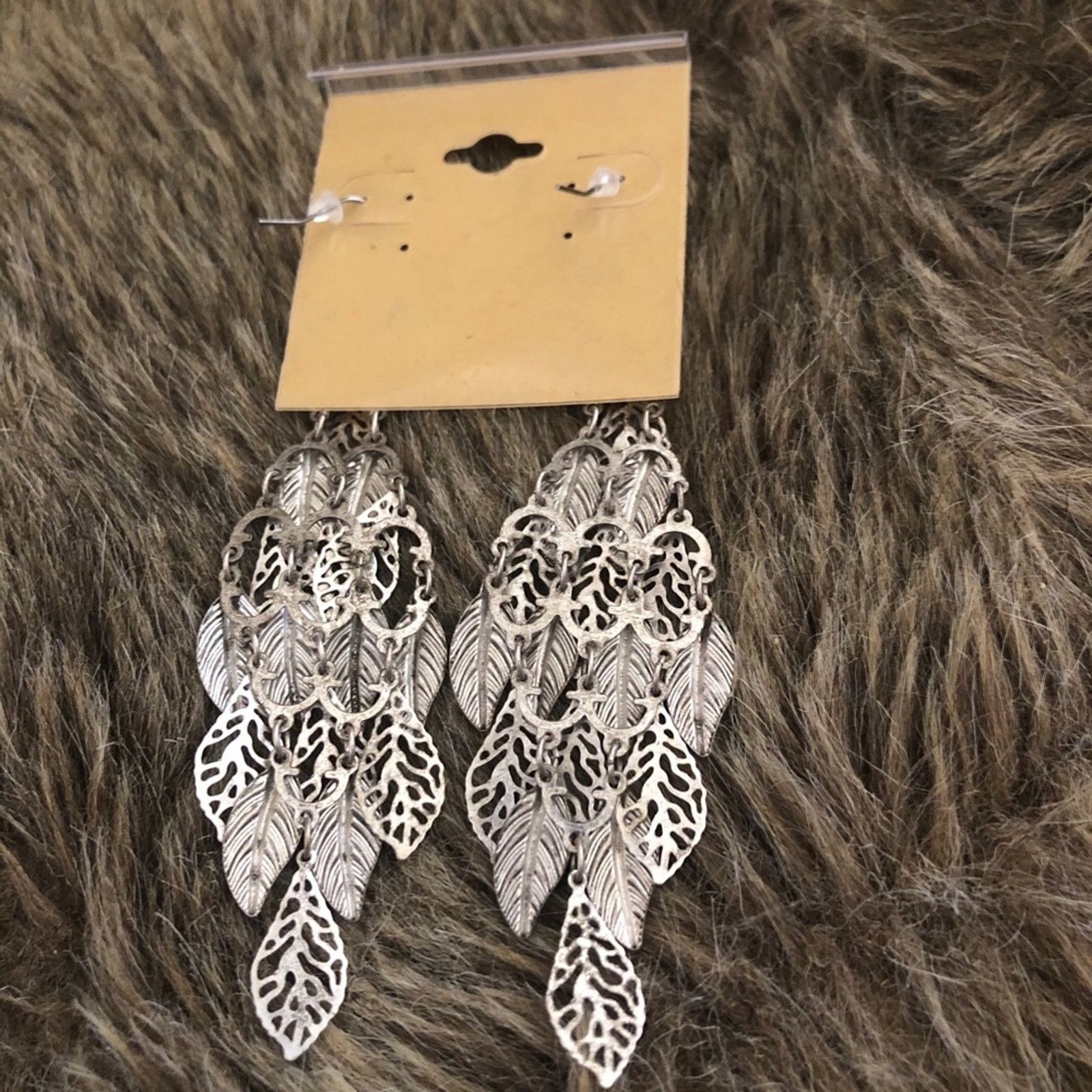 Vintage Vintage silver tone tiered falling leaves earrings Size ONE SIZE - 4 Thumbnail
