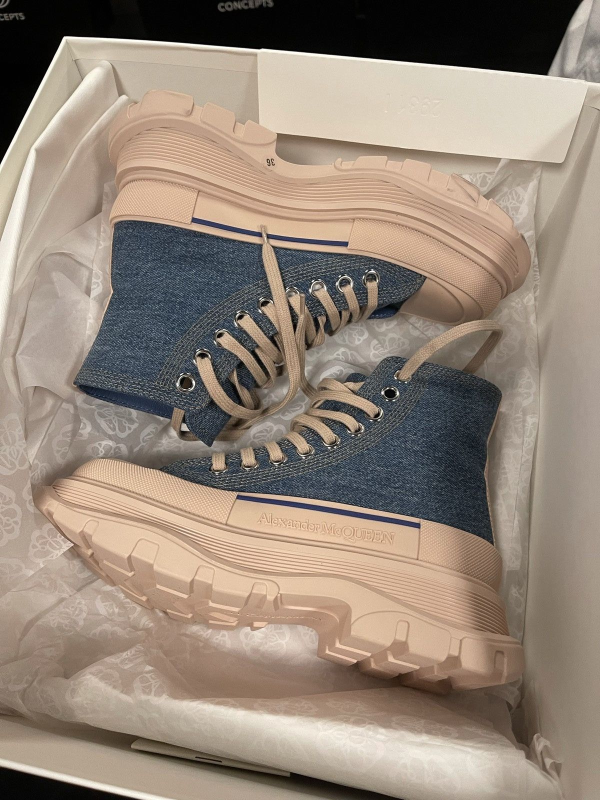 Alexander McQueen Alexander McQueen Denim Sneaker Boot Size US 6 / IT 36 - 1 Thumbnail