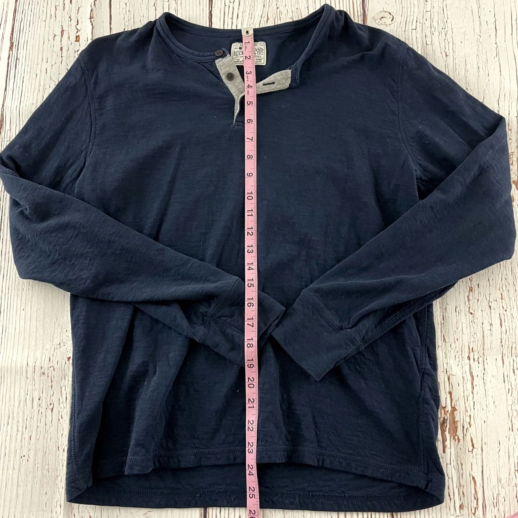 Lucky Brand Lucky Brand Long Sleeve Henley Shirt Men's Large Blue Solid Button-Up Size US L / EU 52-54 / 3 - 3 Thumbnail