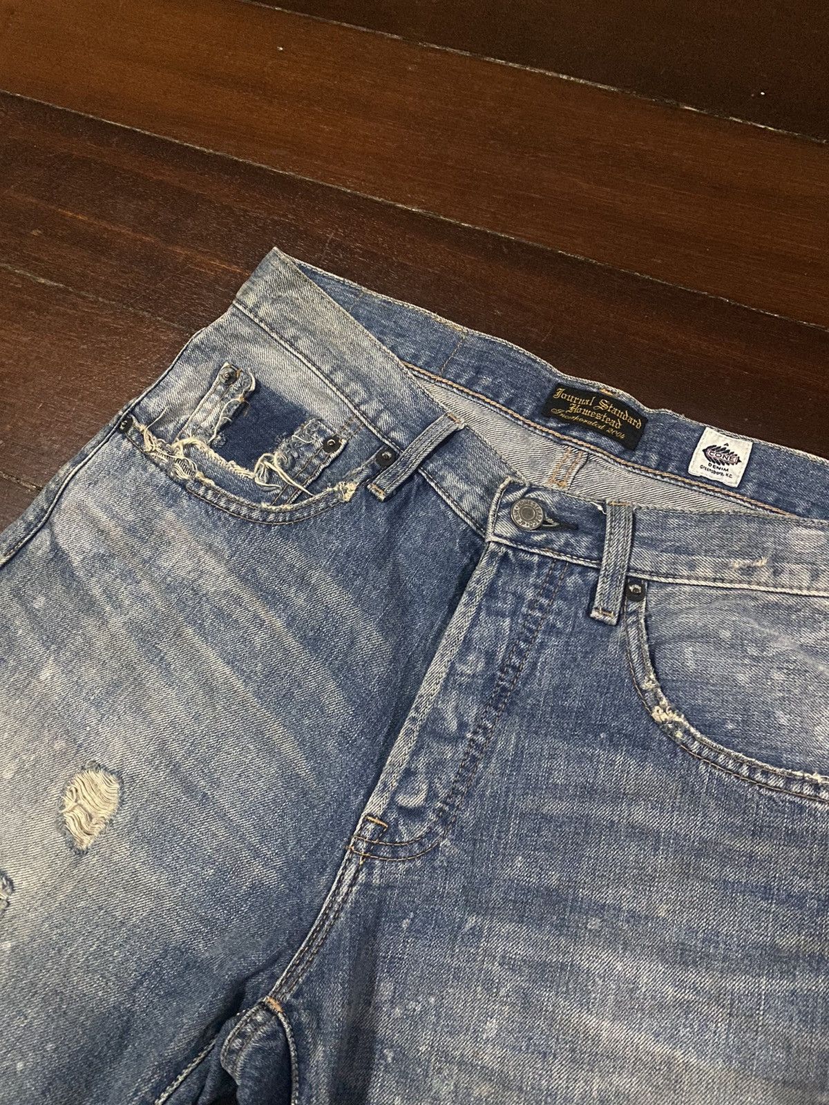 Japanese Brand × Journal Standard FIRE 🔥 JOURNAL STANDARD HOMESTEAD DISTRESSED FLARE JEANS Size US 33 - 6 Thumbnail