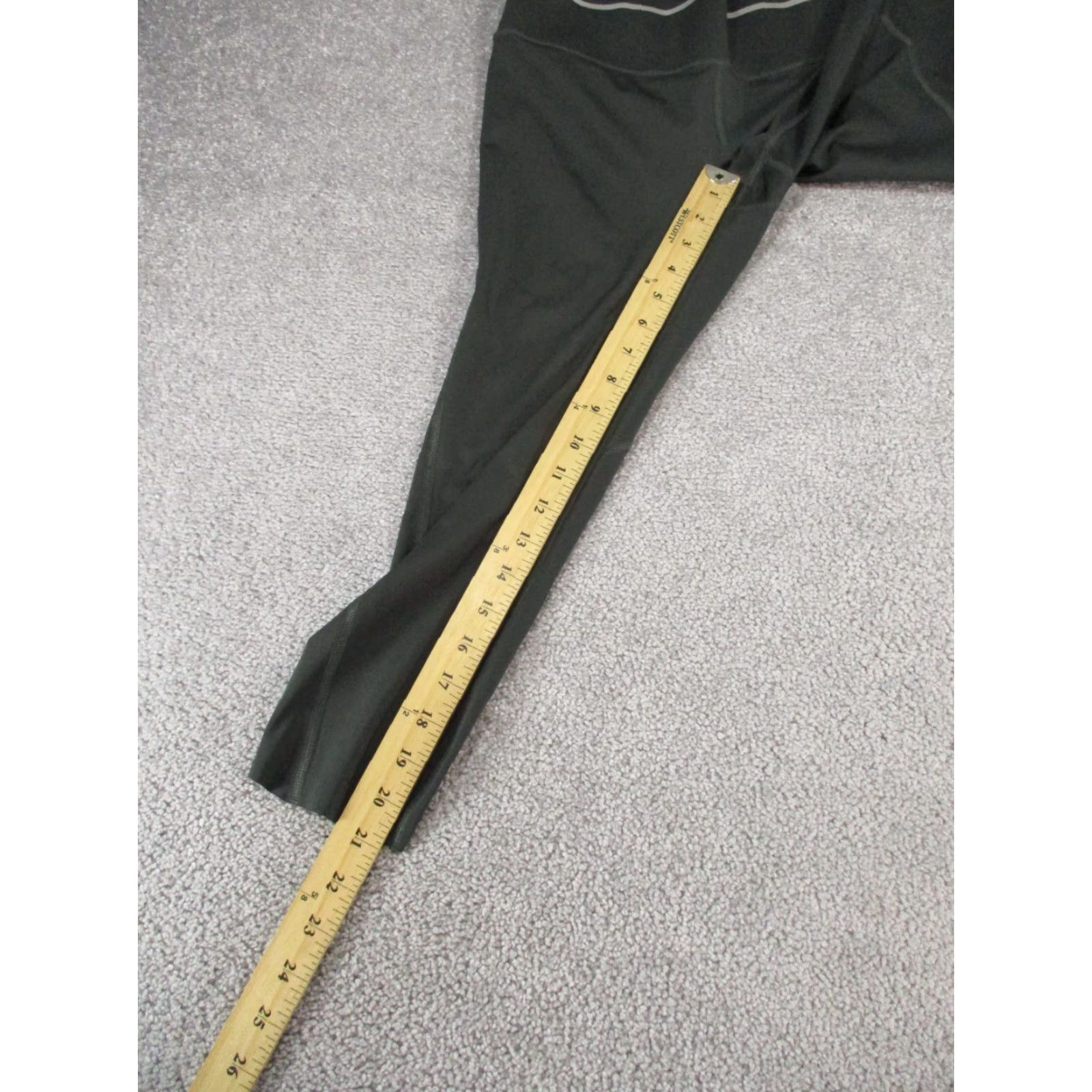 Athleta Athleta Leggings Womens Small Green Capri Shirt Size 28" / US 6 / IT 42 - 3 Thumbnail