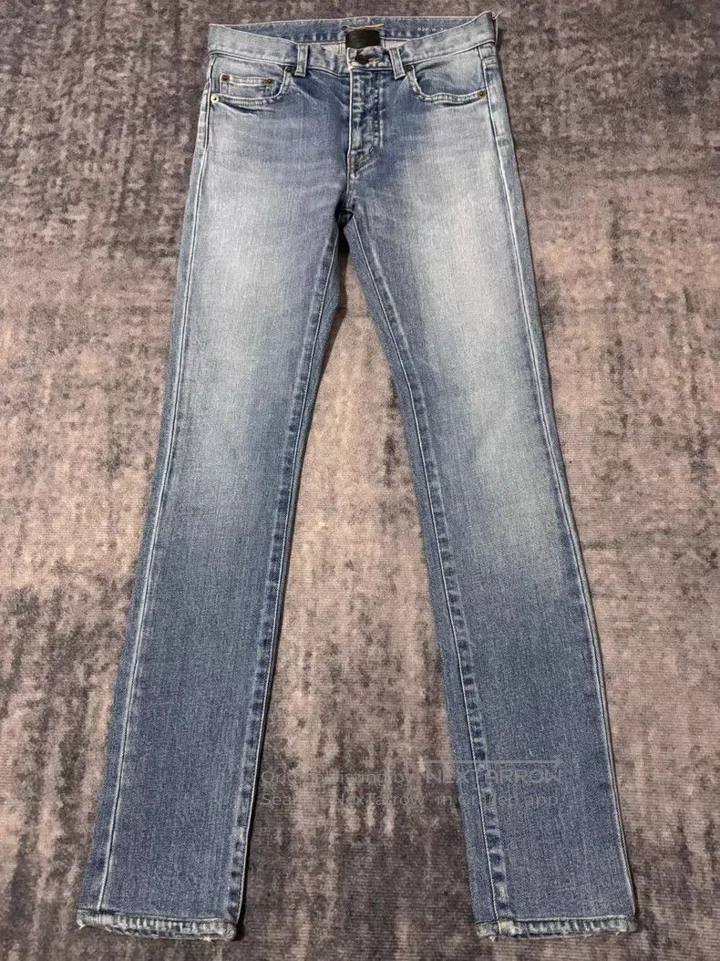 Saint Laurent Paris Saint Laurent Paris Light blue washed basic blue denim jea Size US 26 / EU 42 - 1 Thumbnail