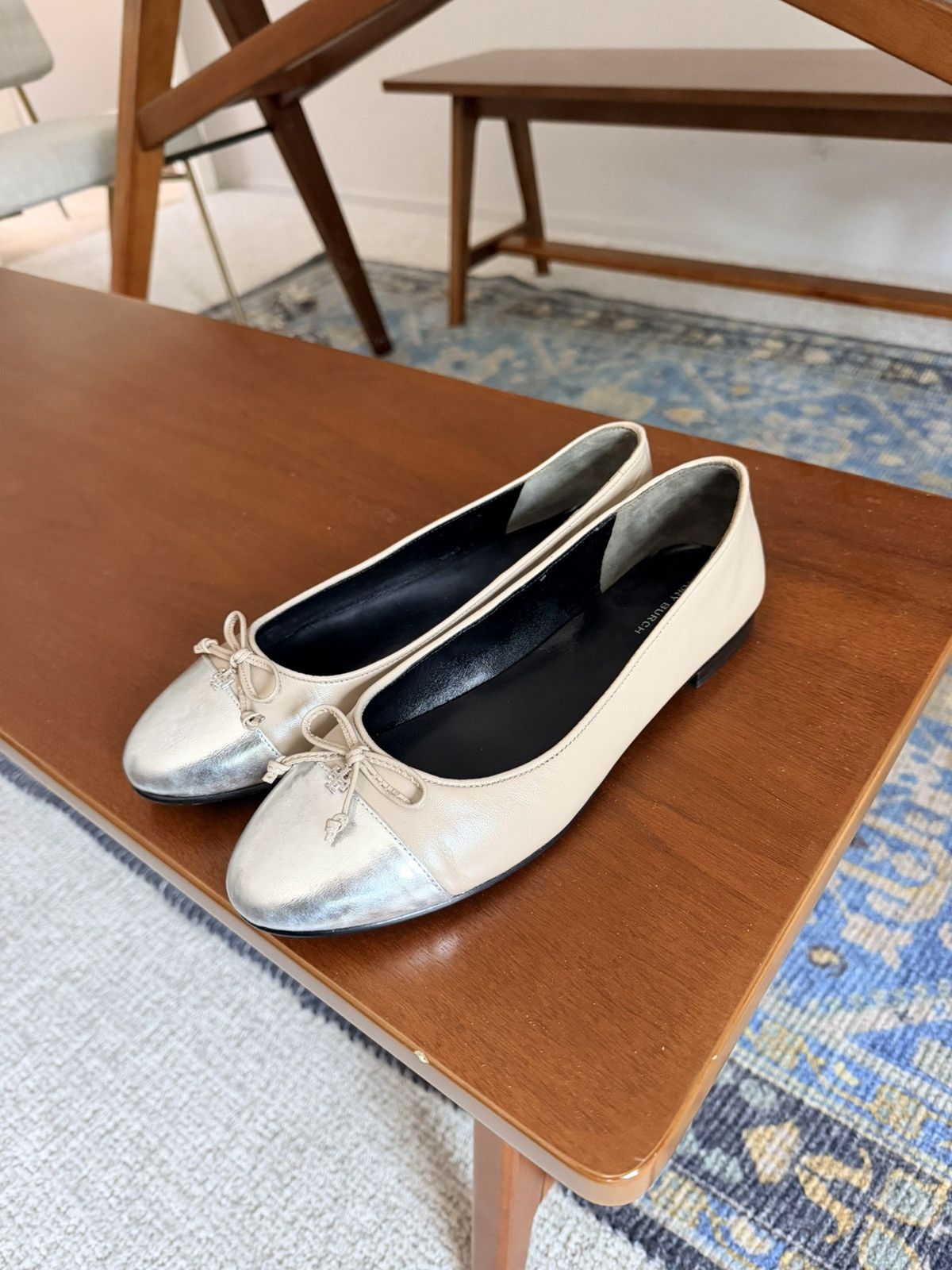 Tory Burch Tory Burch cap toe oyster beige round toe ballet flats 8 Size US 8 / IT 38 - 5 Thumbnail