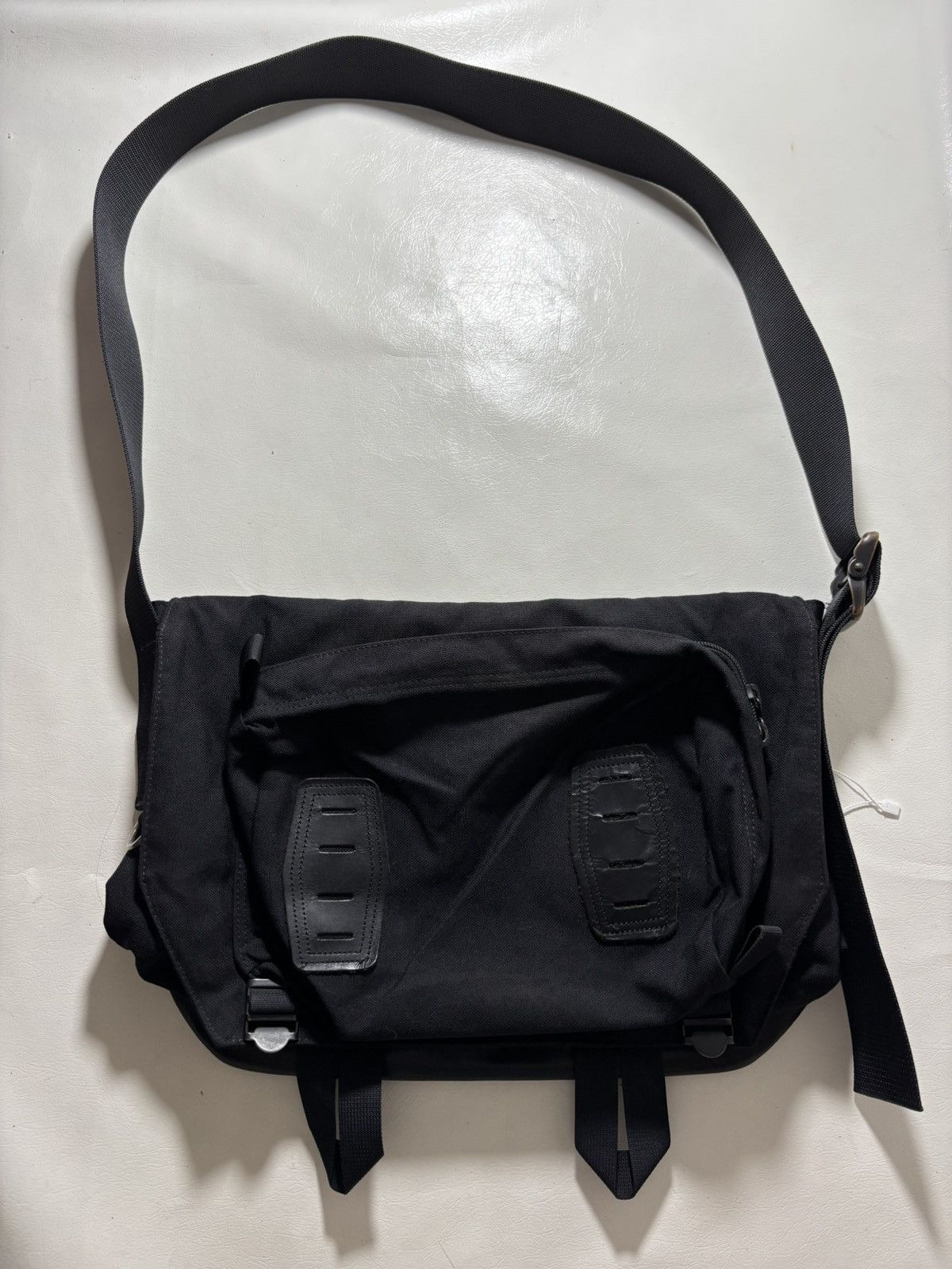 Porter Porter Yoshida Japan Hybrid Leather Large Messenger Bag Size ONE SIZE - 1 Thumbnail