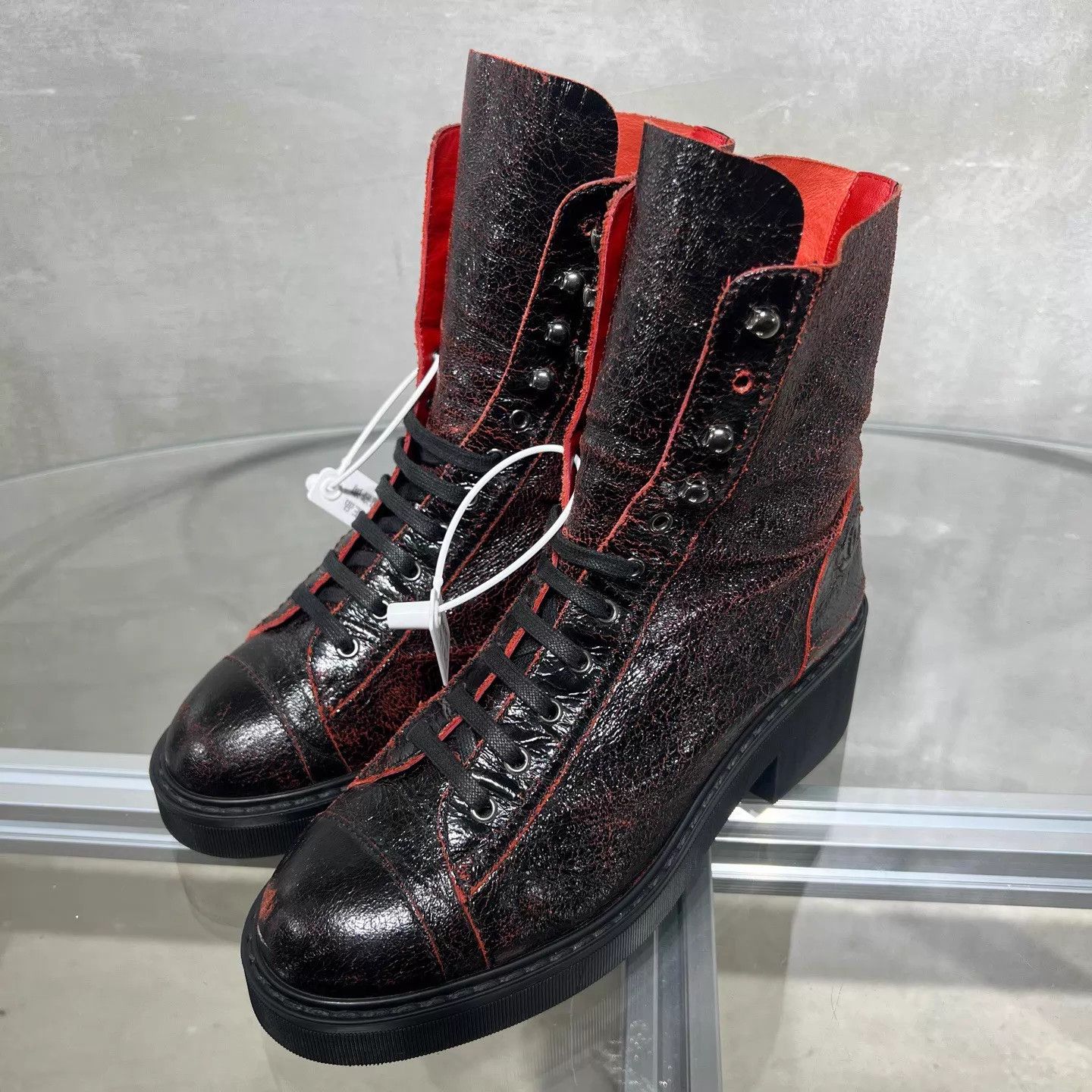 Chanel Chanel Black & Red Boots 37 EU Size US 6.5 / IT 36.5 - 2 Thumbnail