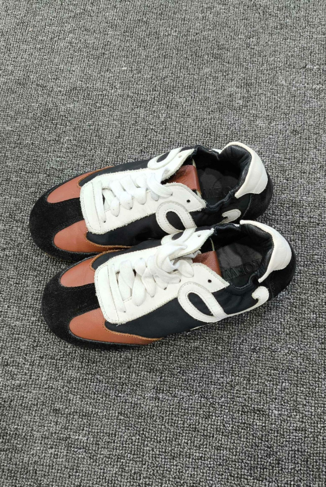 Loewe Loewe Black Lowtop Sneakers us_6 Women Size US 6 / IT 36 - 1 Thumbnail
