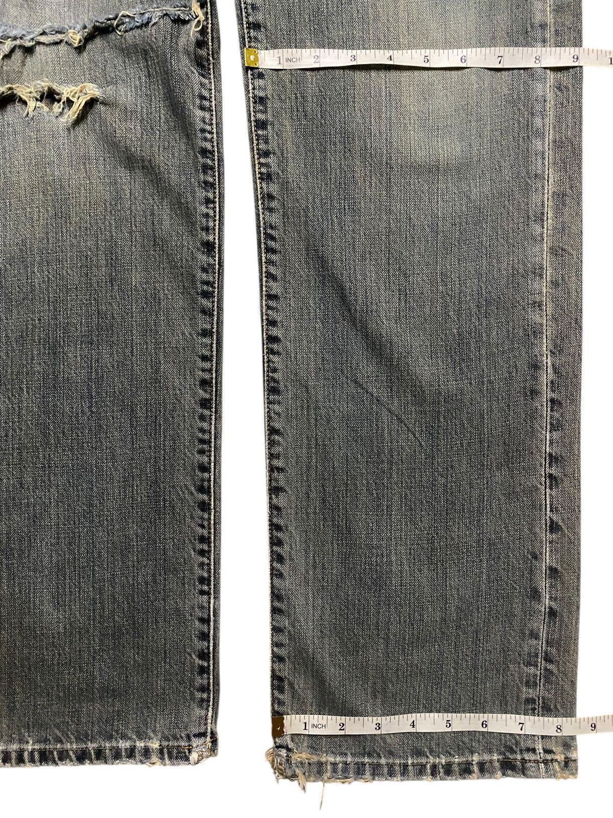Wrangler Wrangler Authentic Western geams Distressed Loose Jeans Size US 30 / EU 46 - 13 Thumbnail