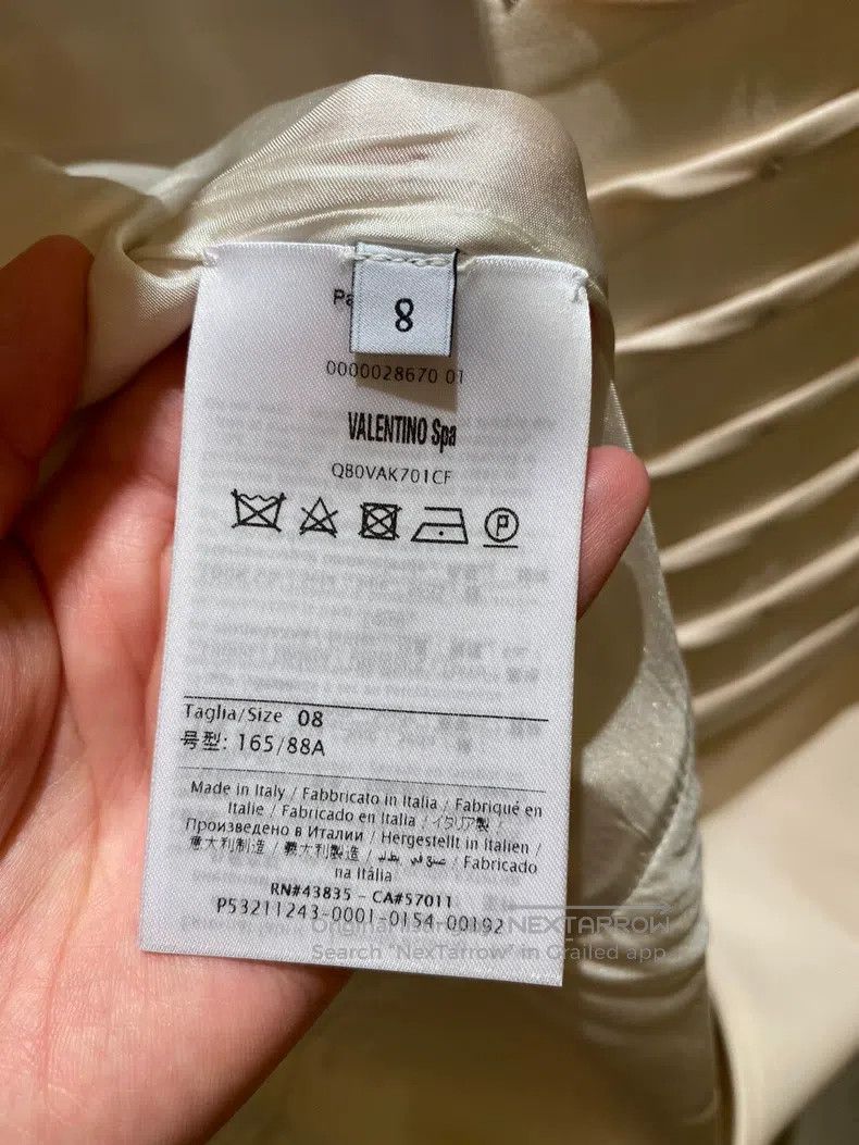 Valentino Valentino dress Size M / US 6-8 / IT 42-44 - 4 Thumbnail