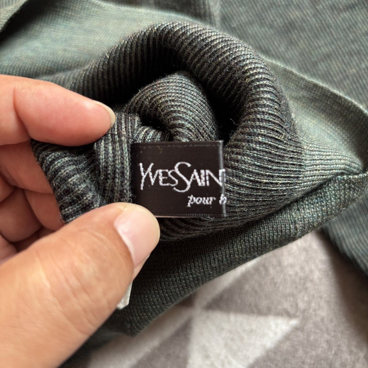 Yves Saint Laurent Vintage Yvest Saint Laurent knitwear Size US XL / EU 56 / 4 - 6 Thumbnail