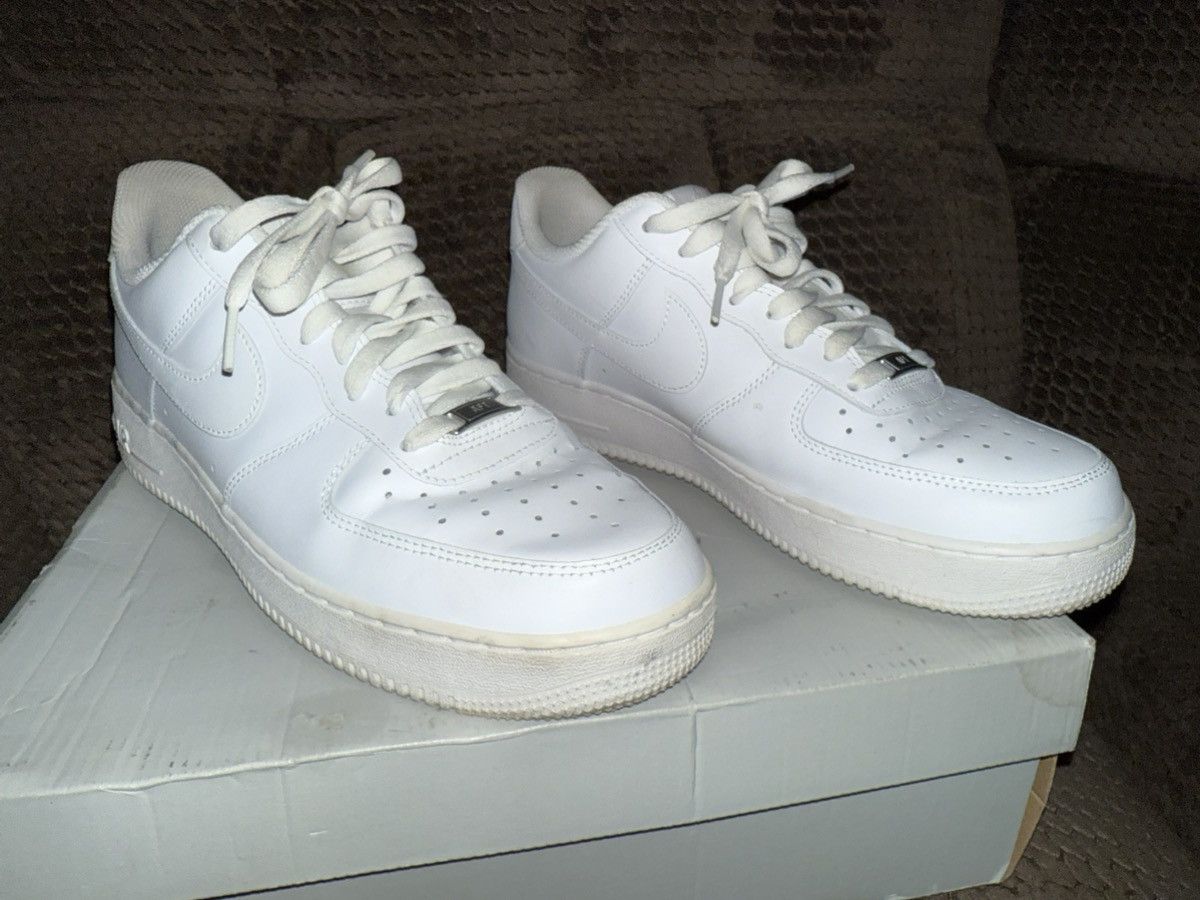 Nike Nike Air Force 1 ‘07 Low, White AF1, size 10, EXC in OG Box! Size US 10 / EU 43 - 9 Thumbnail