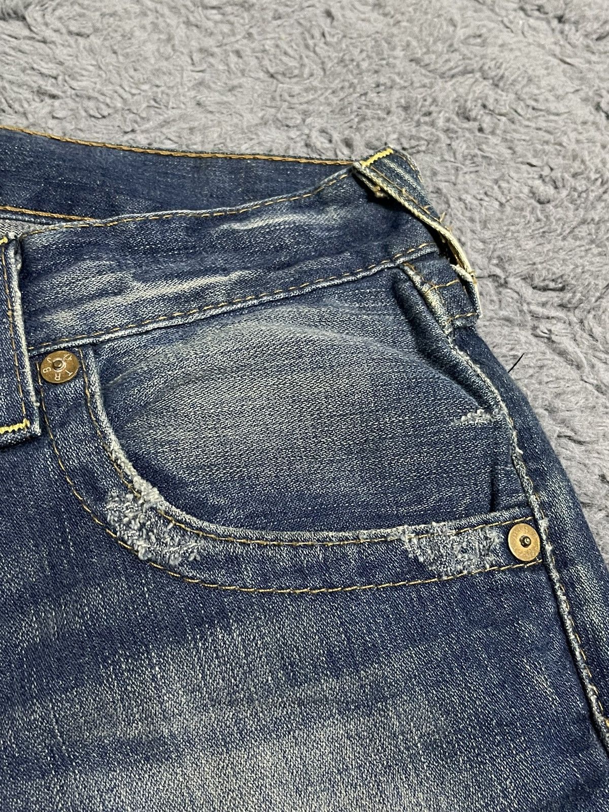 True Religion True Religion Jeans Bootcut Size US 28 / EU 44 - 3 Thumbnail