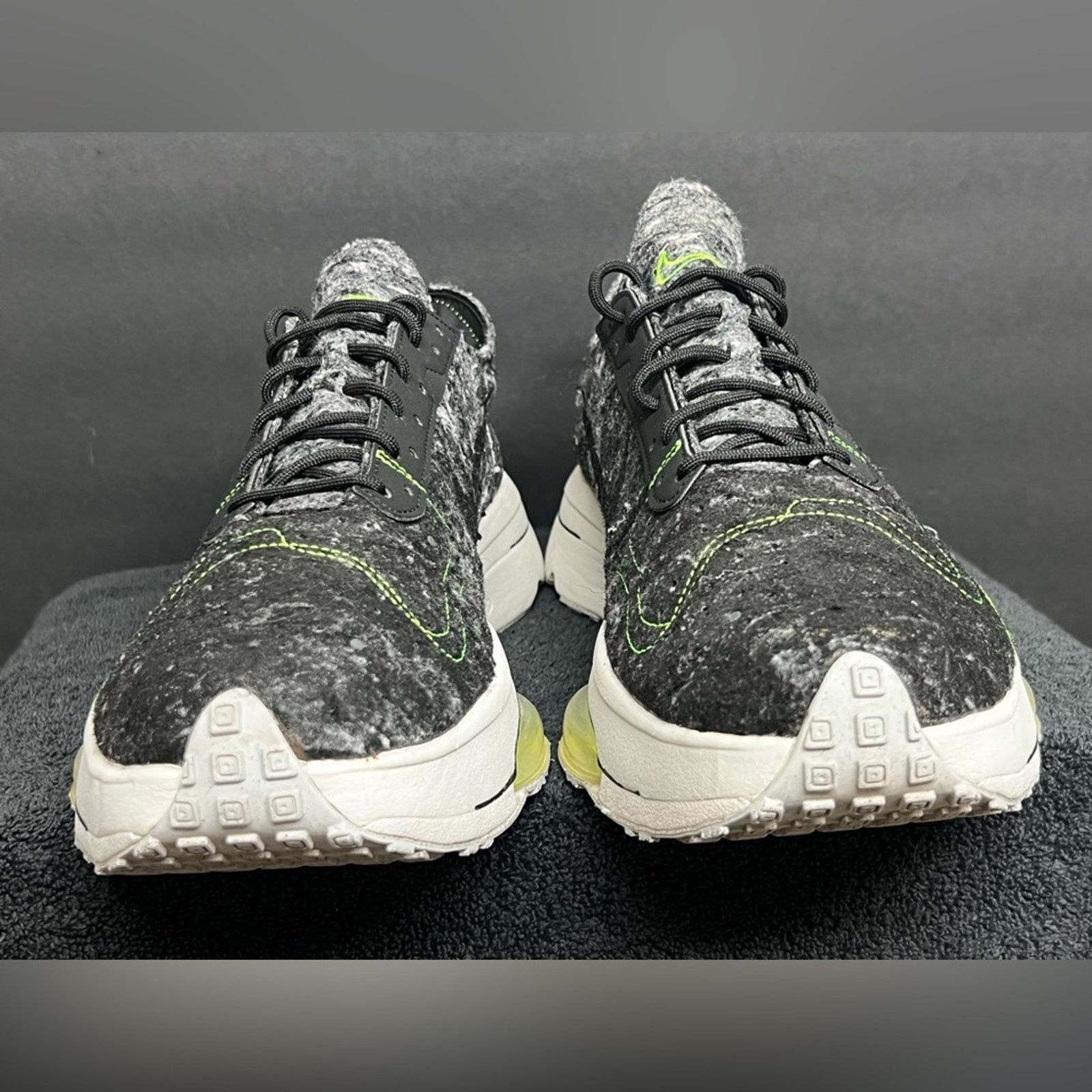 Nike Nike Air Zoom-Type M2Z2 Men’s Size 11 Wool Pack Black Green Size US 11 / EU 44 - 5 Thumbnail