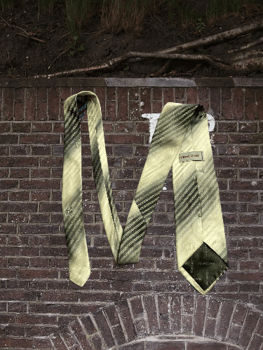 Versace × Vintage VERSACE SILK TIE Size ONE SIZE - 1 Thumbnail