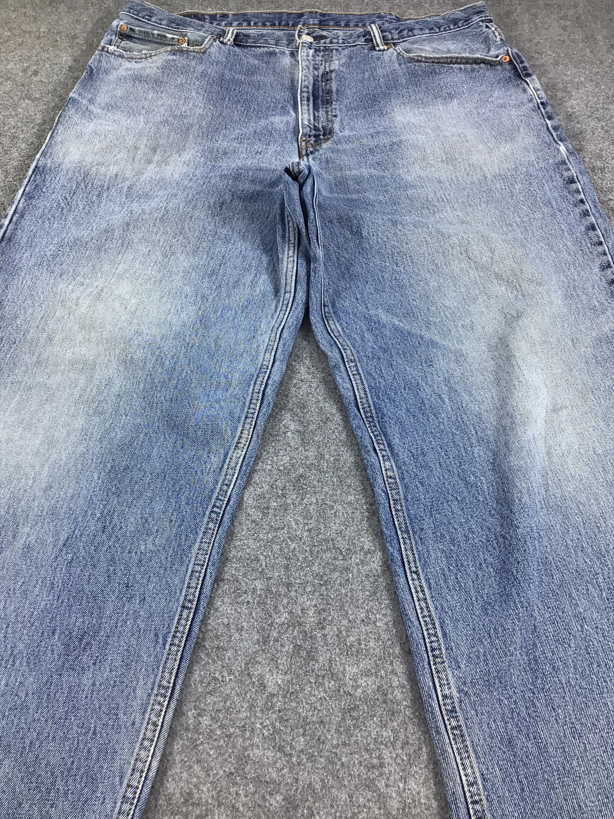 Levi's Vintage Blue Wash Levis Jeans Lot 560-J834 Size US 40 / EU 56 - 3 Thumbnail