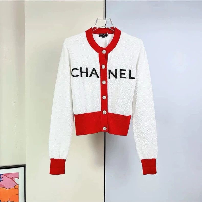 Chanel Chanel Knitted coat 2505-Nextarrow Size XS / US 0-2 / IT 36-38 - 1 Thumbnail