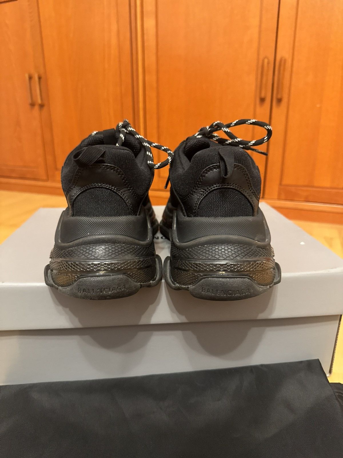 Balenciaga Balenciaga Triple S Triple Black Size US 9 / EU 42 - 8 Thumbnail